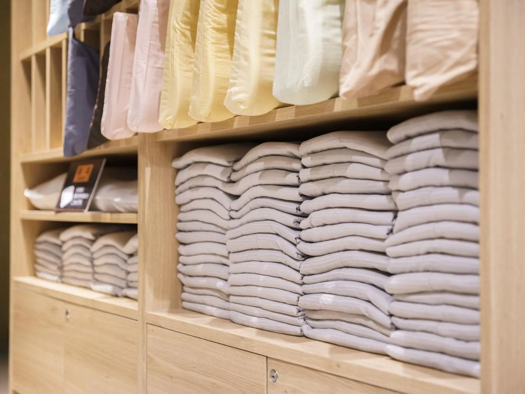 Lobby or reception in Super Hotel Chiba Ekimae