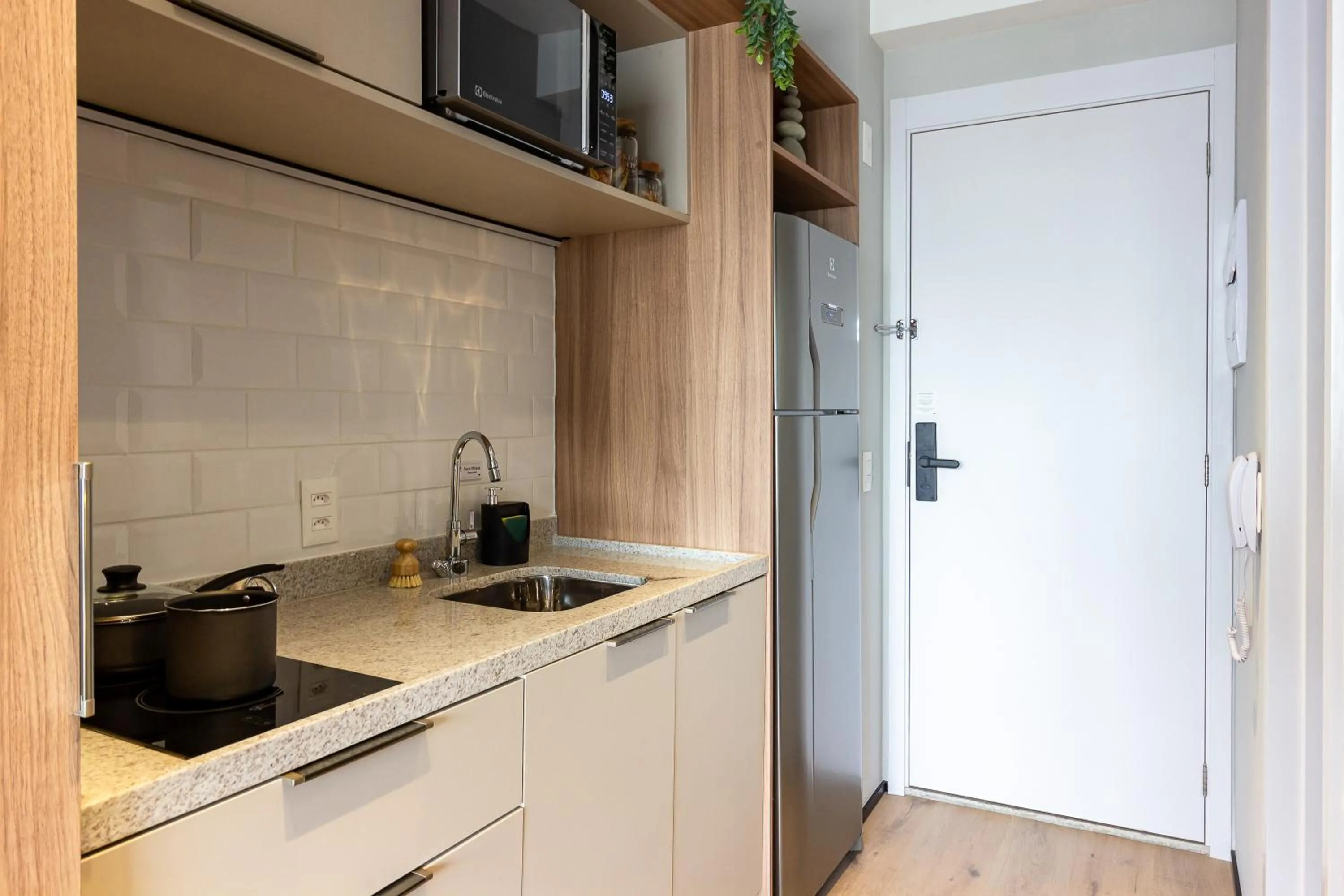 Day in Charlie Lumiere Klabin