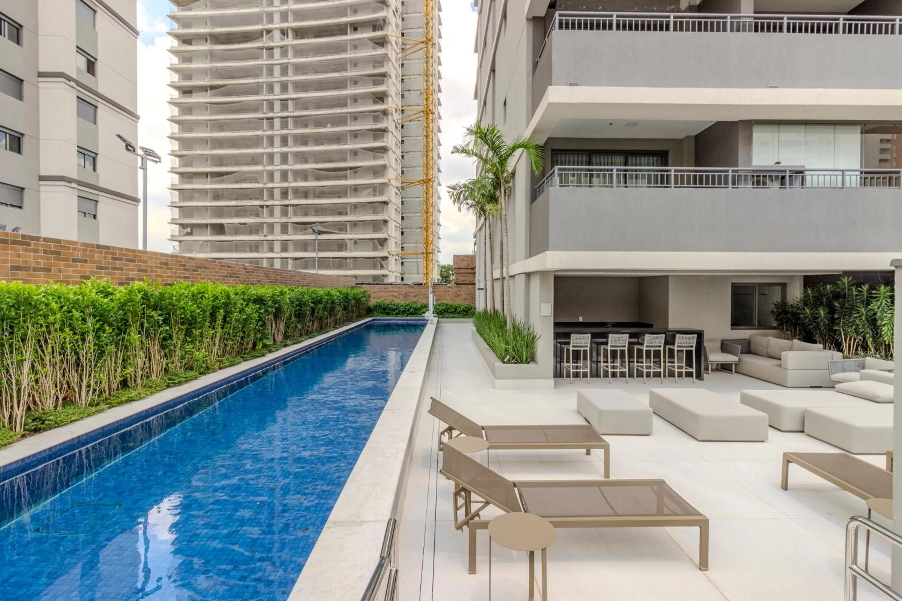 Property building in Charlie Lumiere Klabin