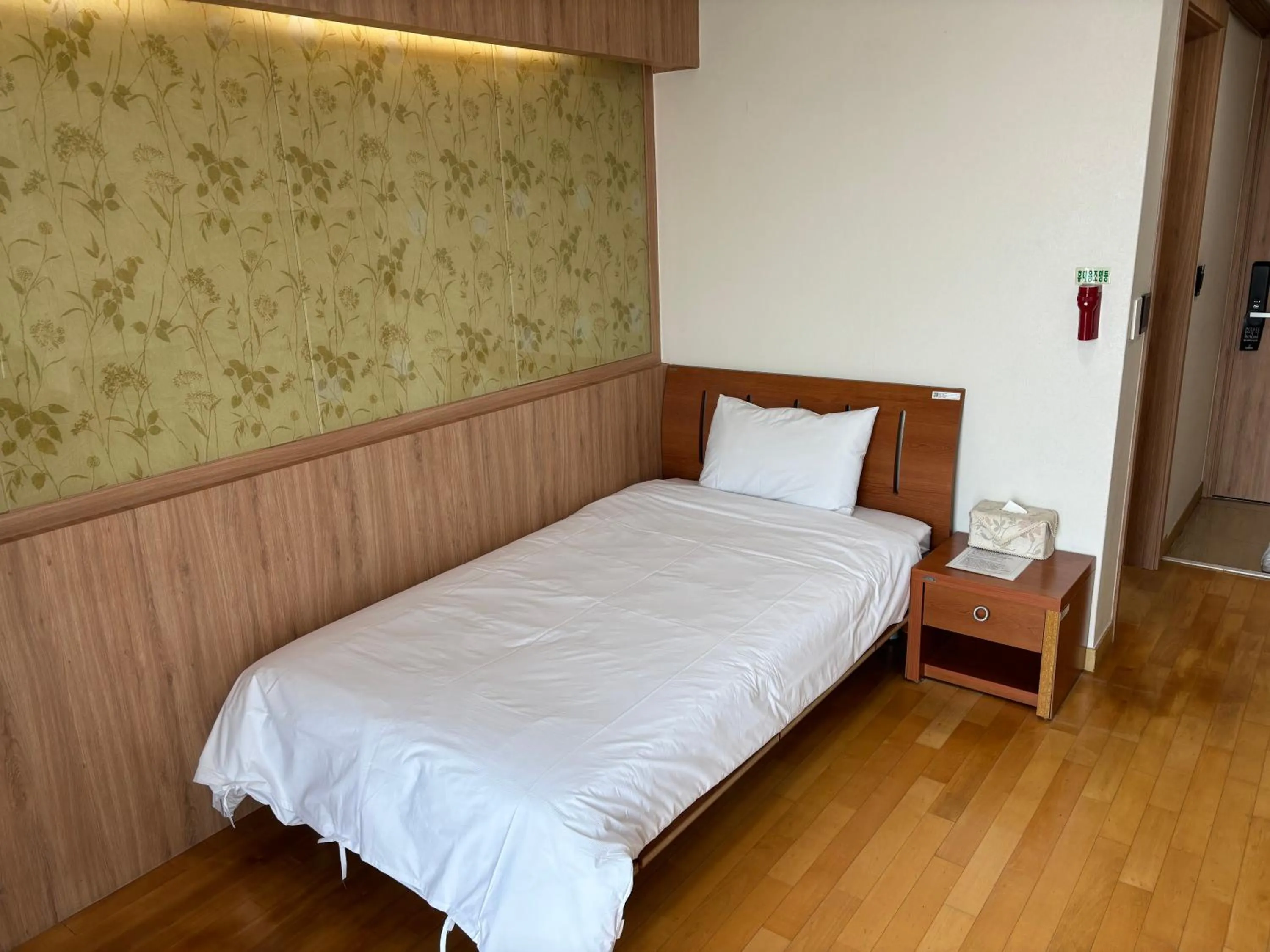 Bed in Daejeon I-Hotel