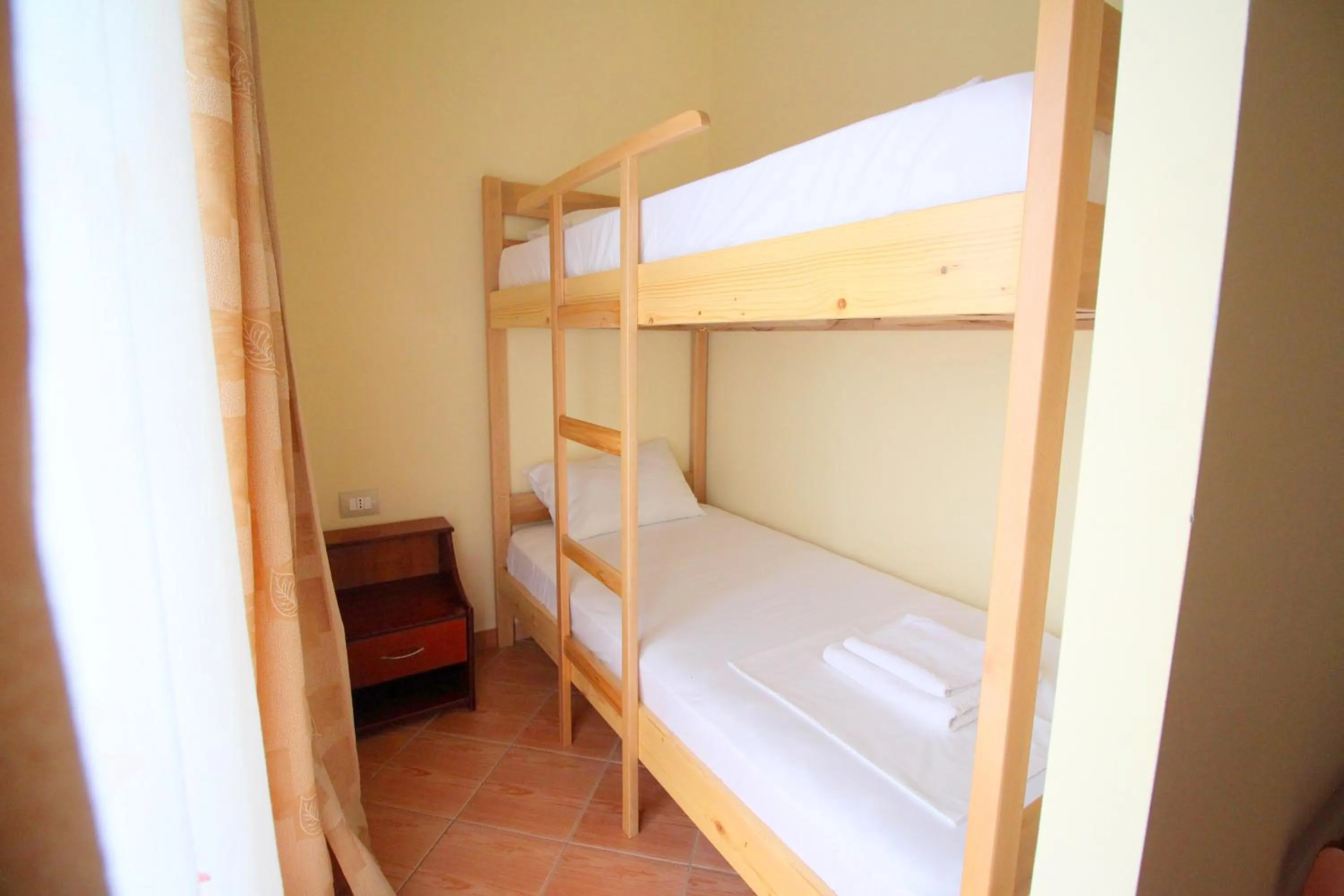 bunk bed, Bed in Oskar Hotel