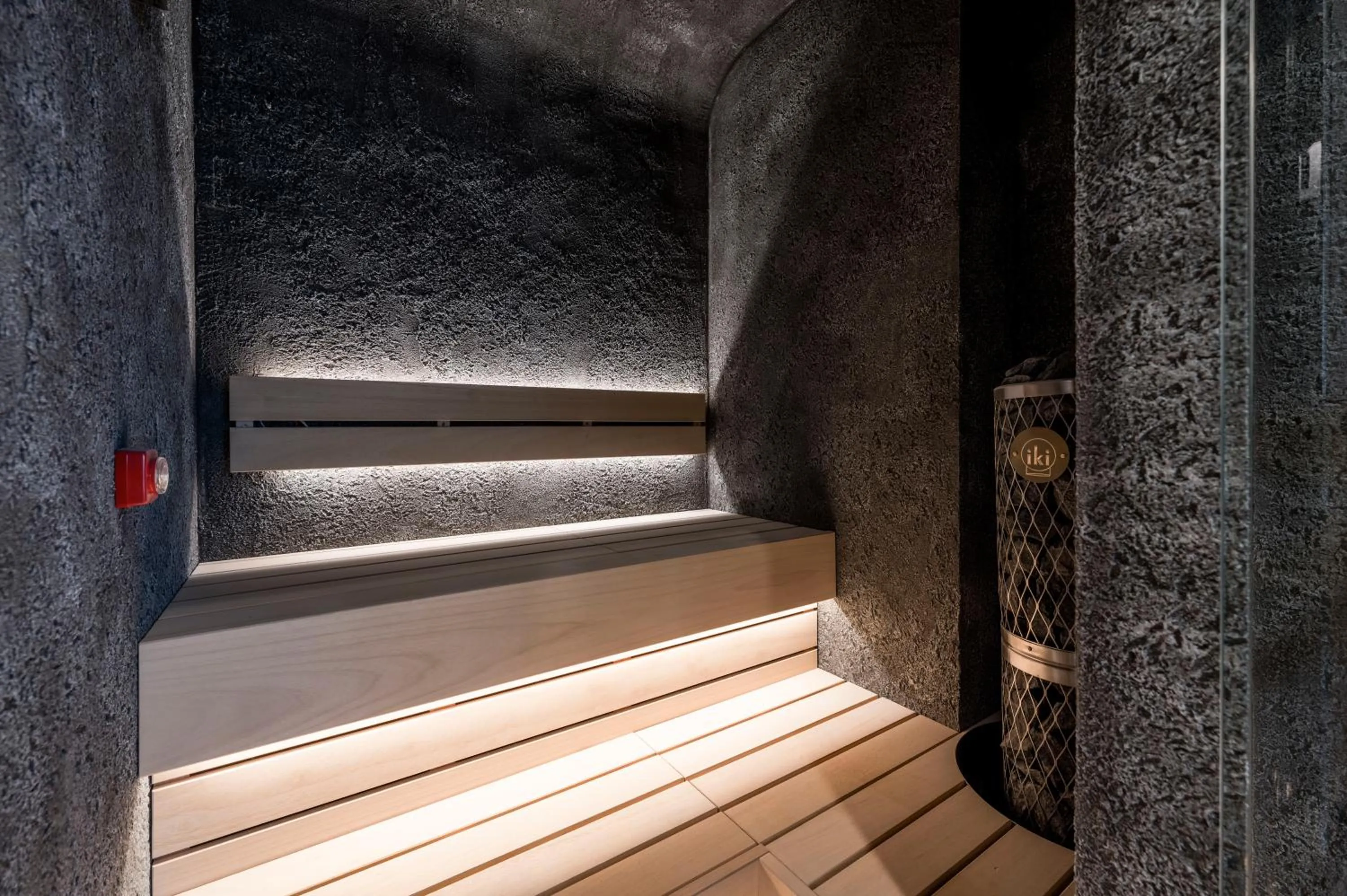 Sauna in CINQS Hotel