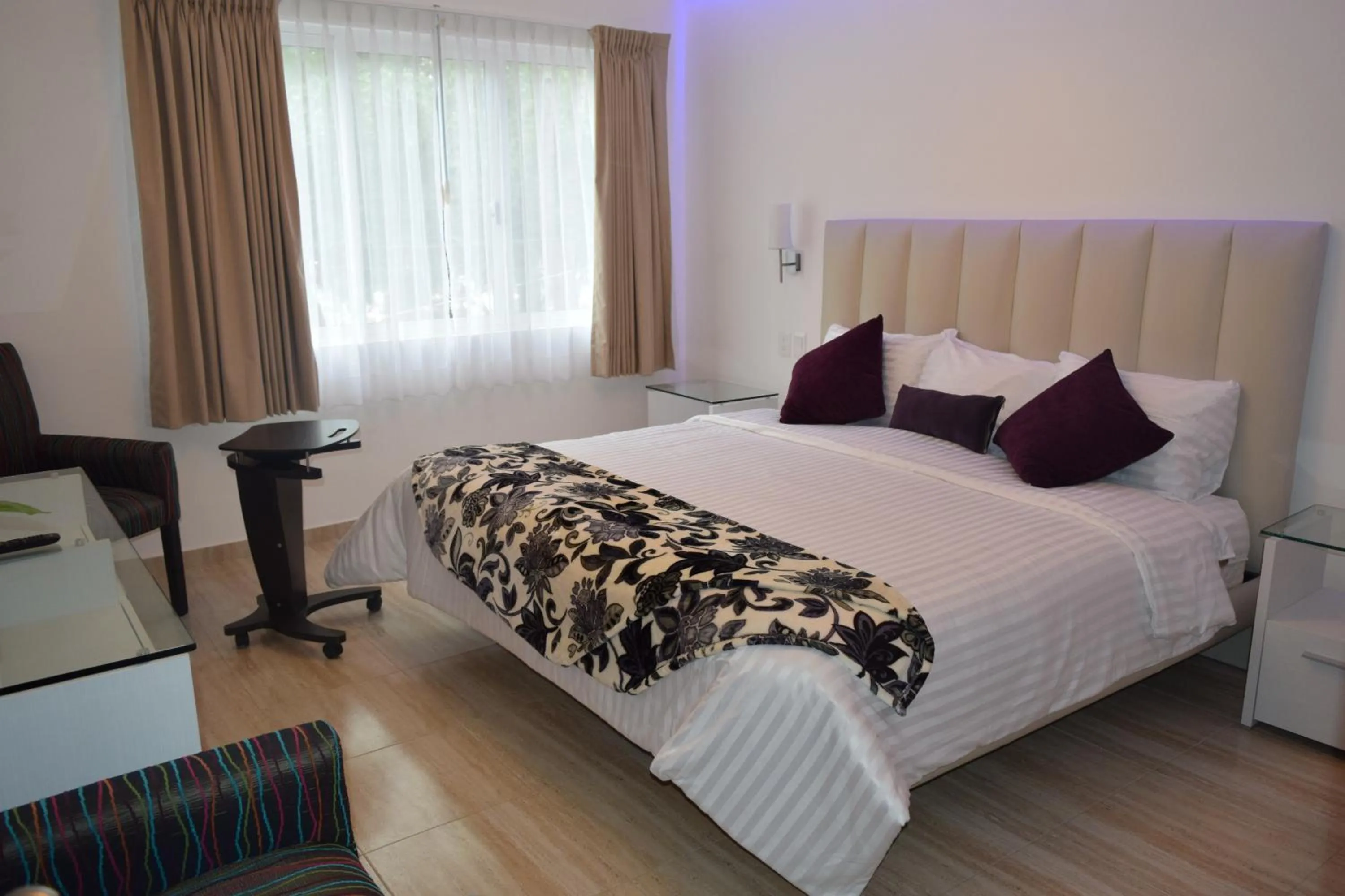 Bed in Hotel Condesa 185