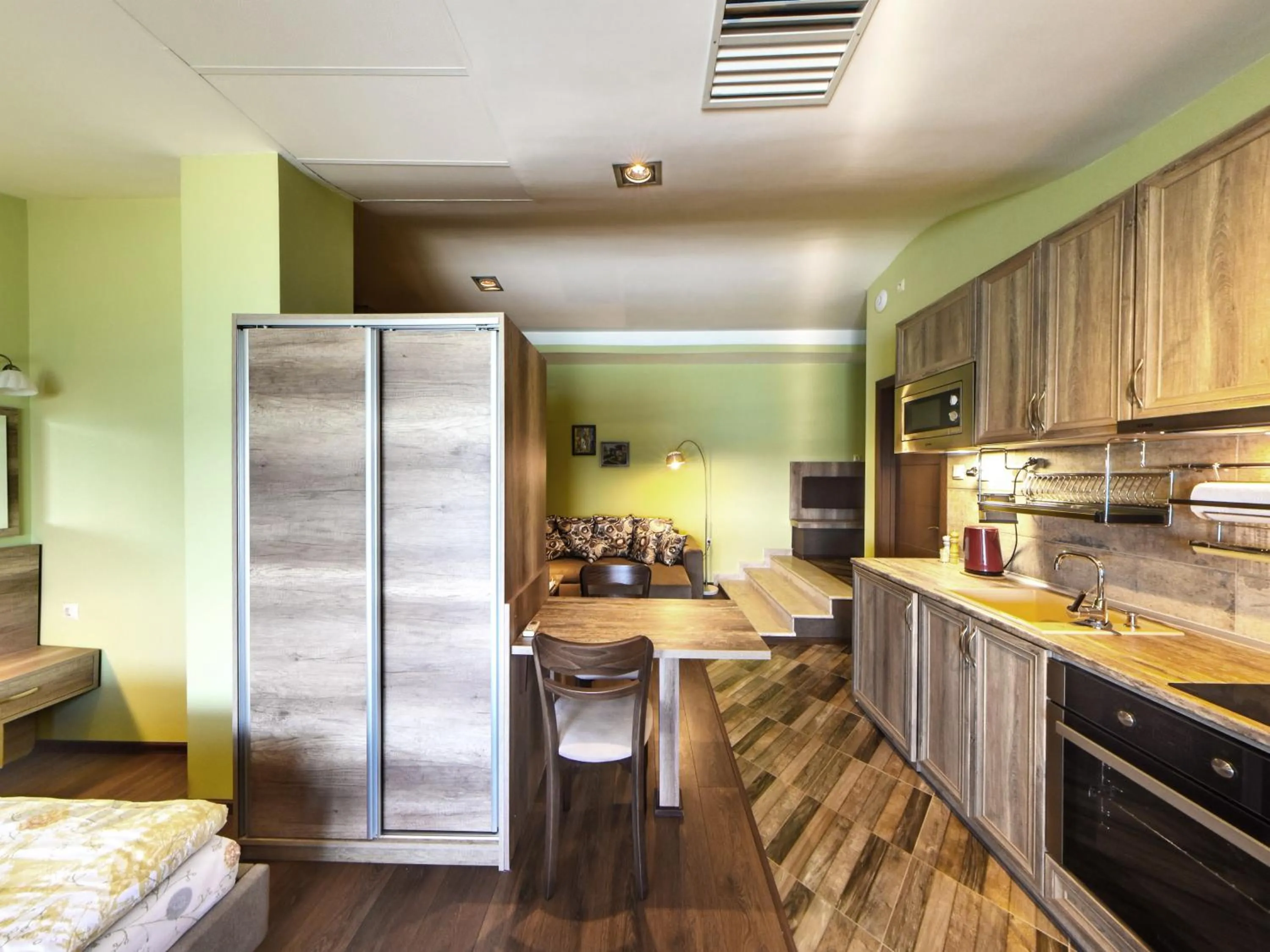 Kitchen or kitchenette in Hotel Continental