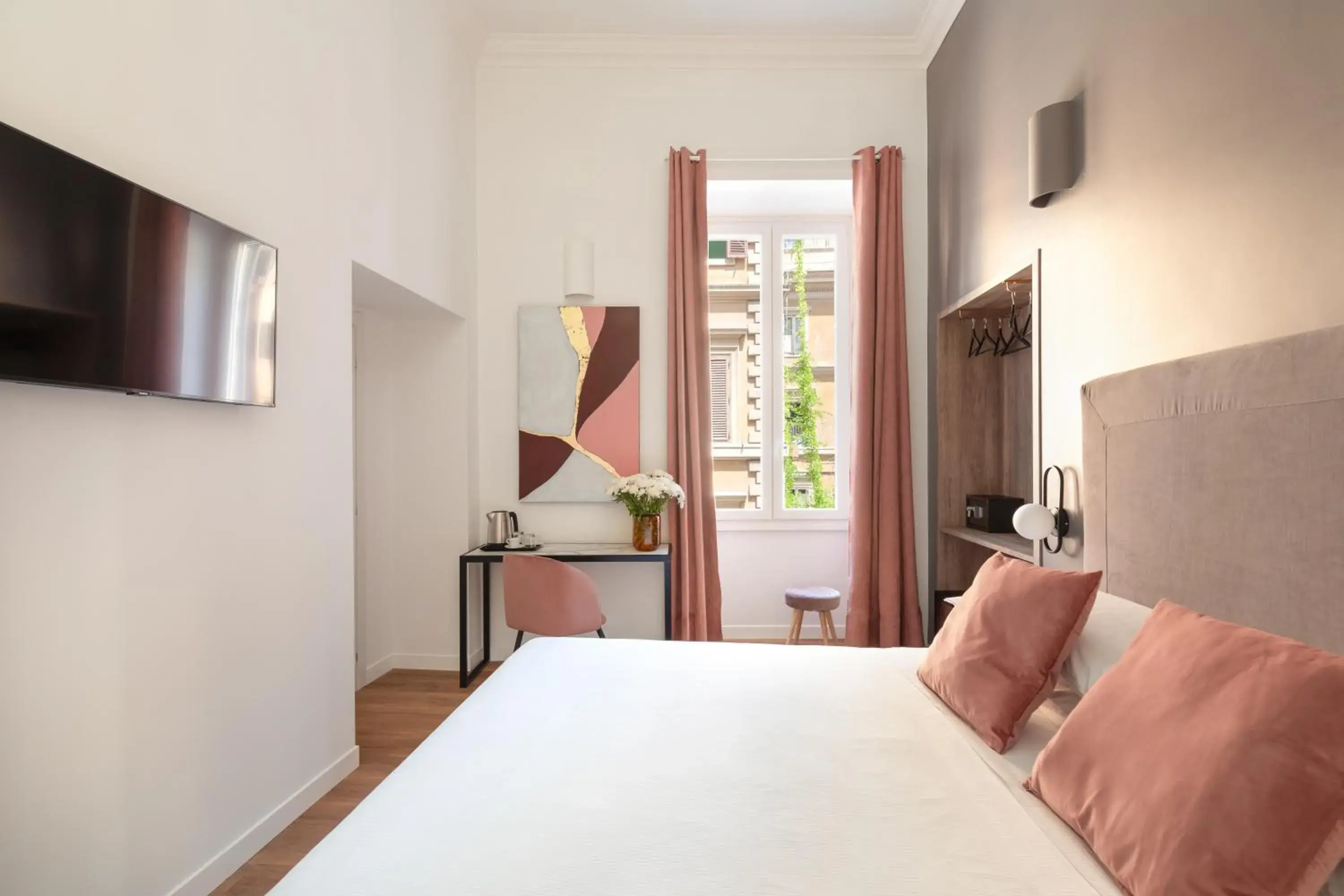 Photo of the whole room, Bed in DA ME Suites Photo of the whole room, Bed in DA ME Suites