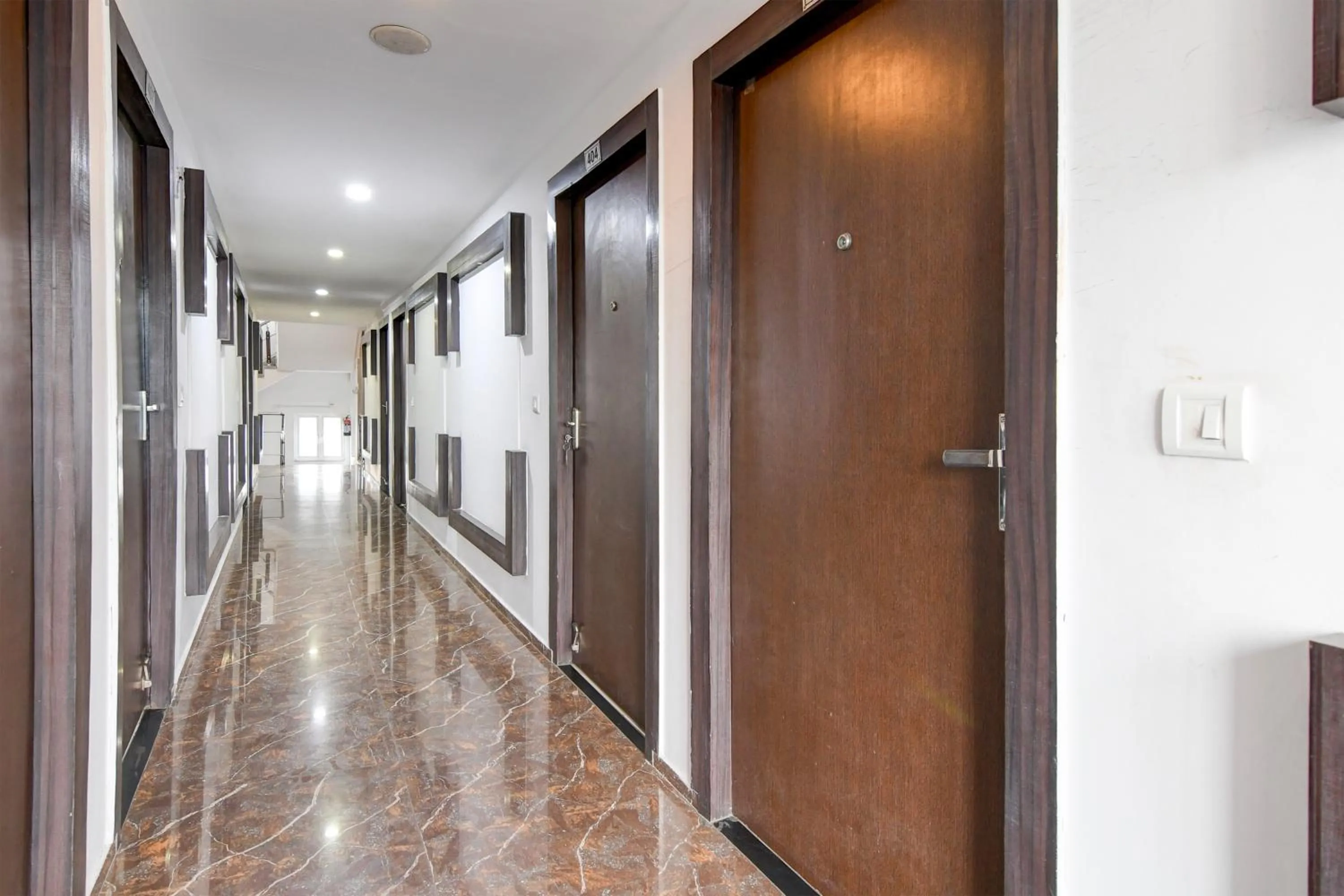 Lobby or reception in FabHotel Prime Eco Park - New Town