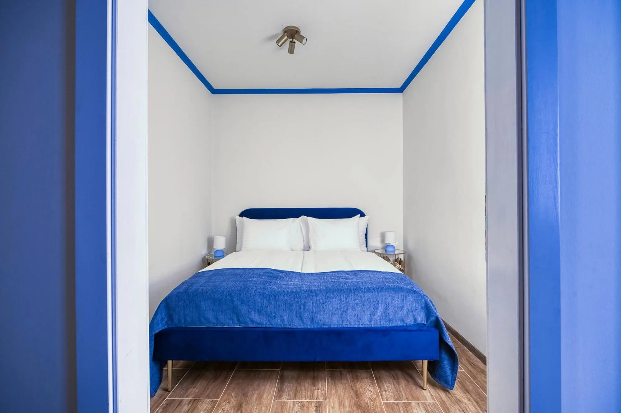 Bed in Anmut by Revelton