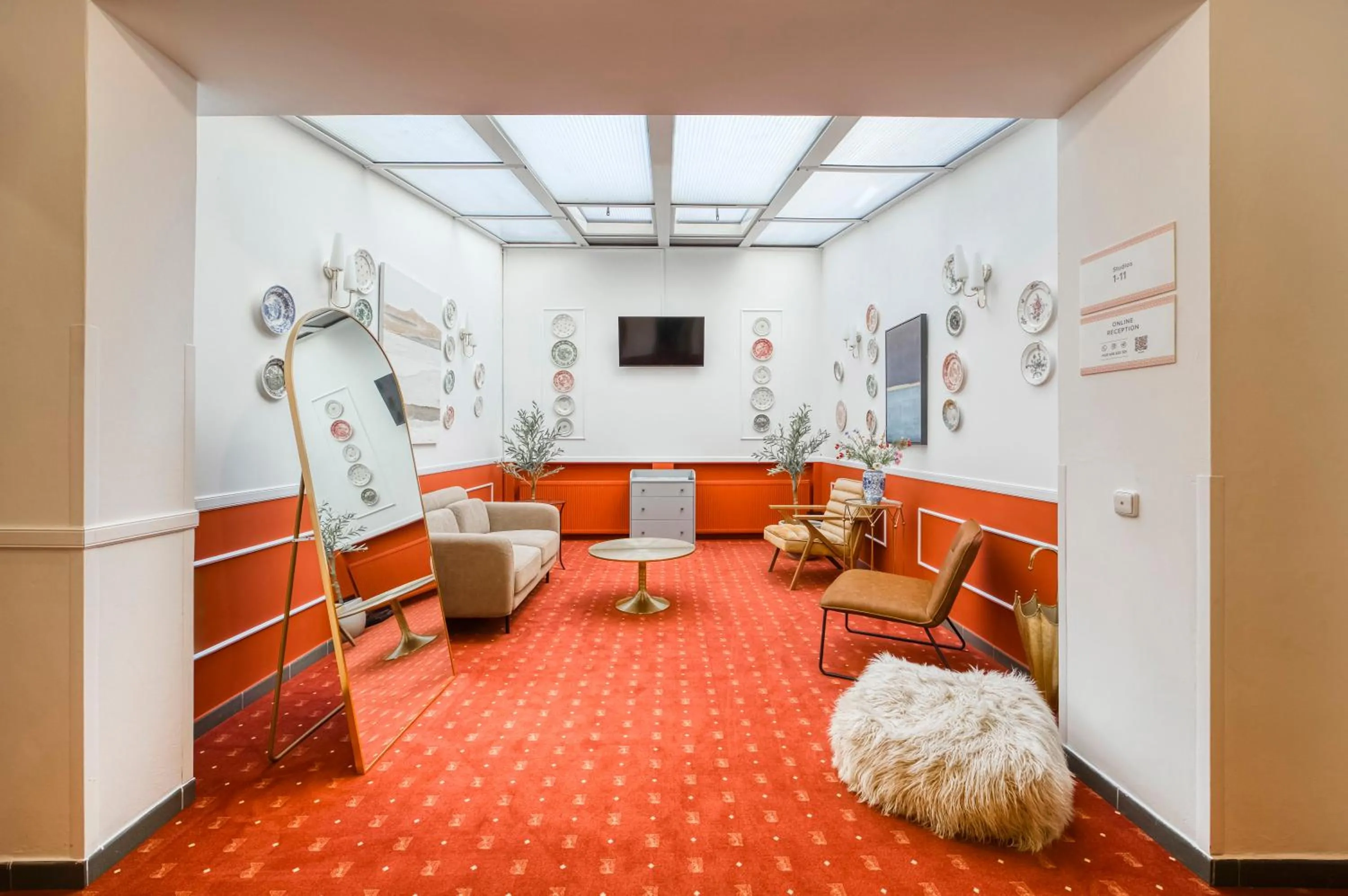 Communal lounge/ TV room in Anmut by Revelton