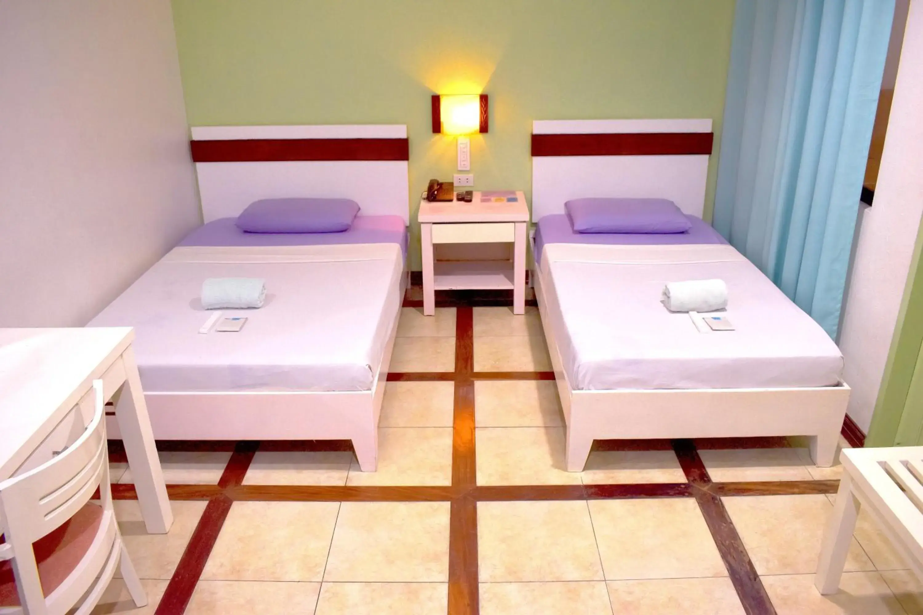 Bed in The Inns Bacolod Bed in The Inns Bacolod