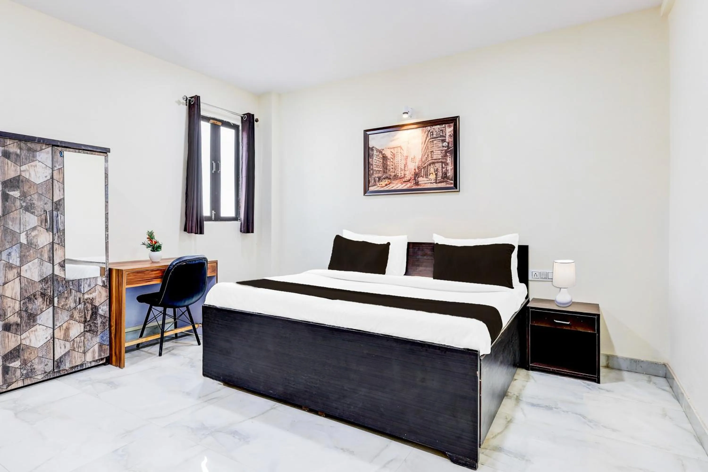 Bedroom, Bed in Super Hotel O Sector 25 Near Iskcon Temple Formerly Hotel Amazing House