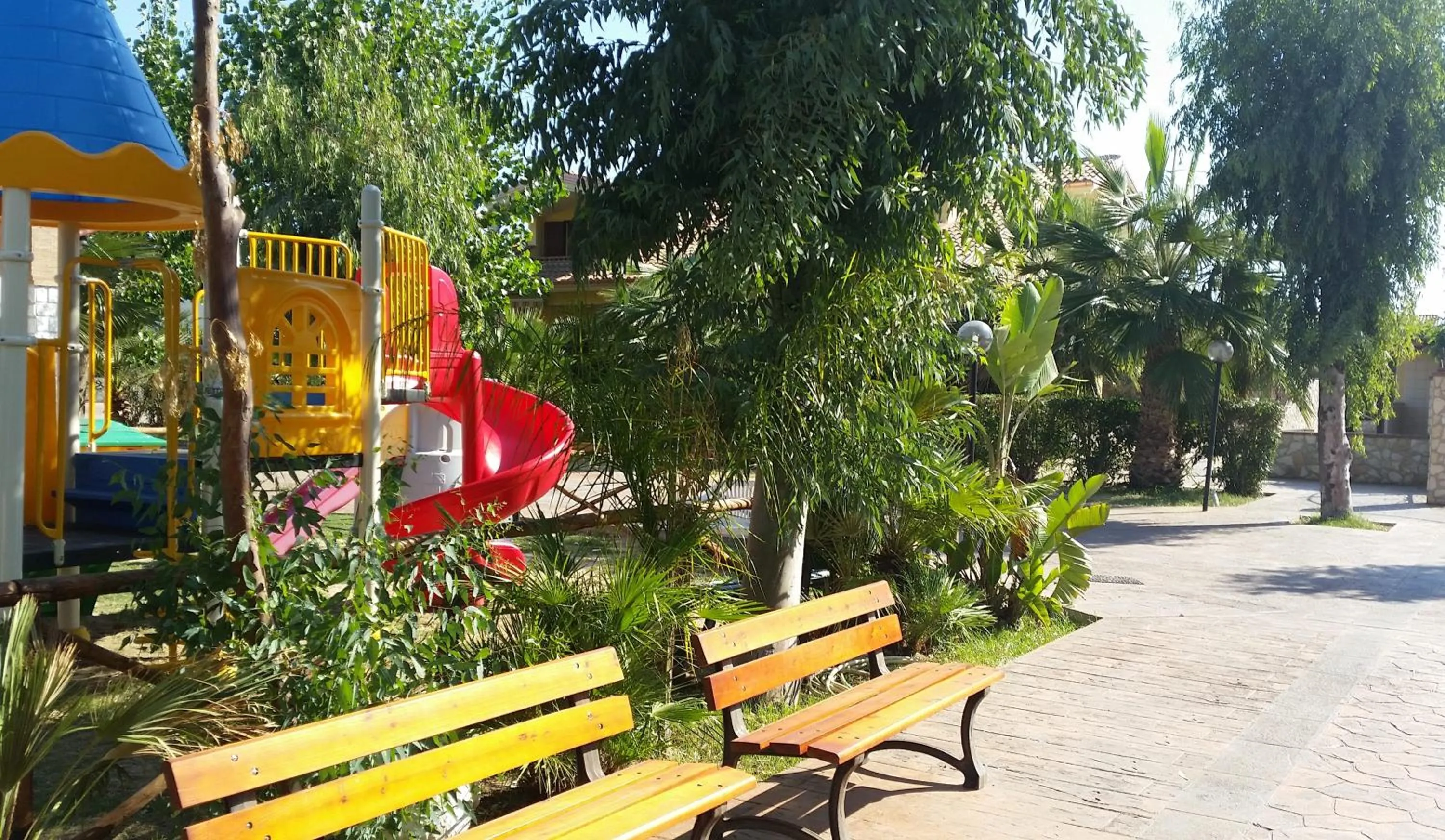 Garden view in Green Park Residence