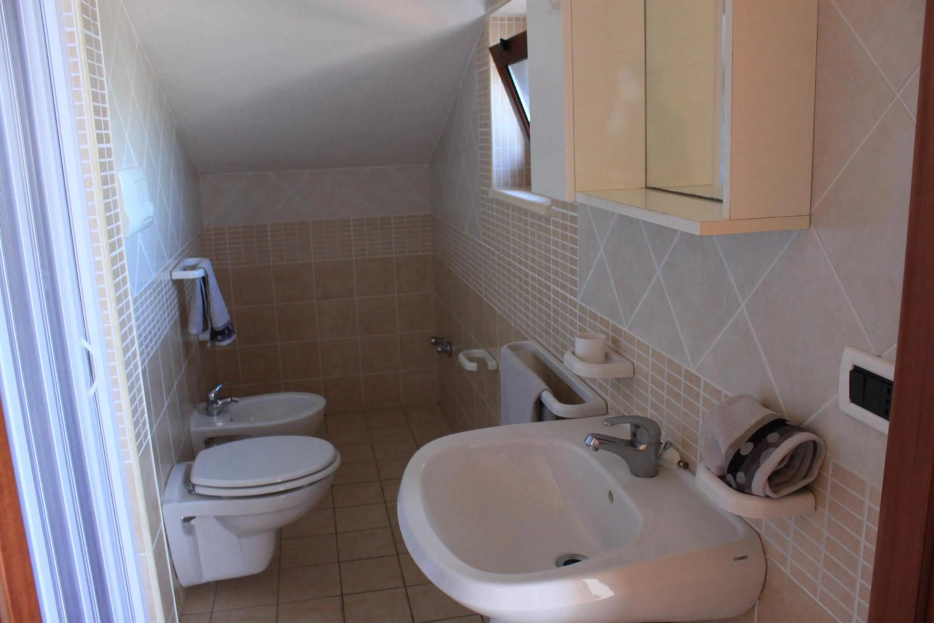 Bathroom in Green Park Residence