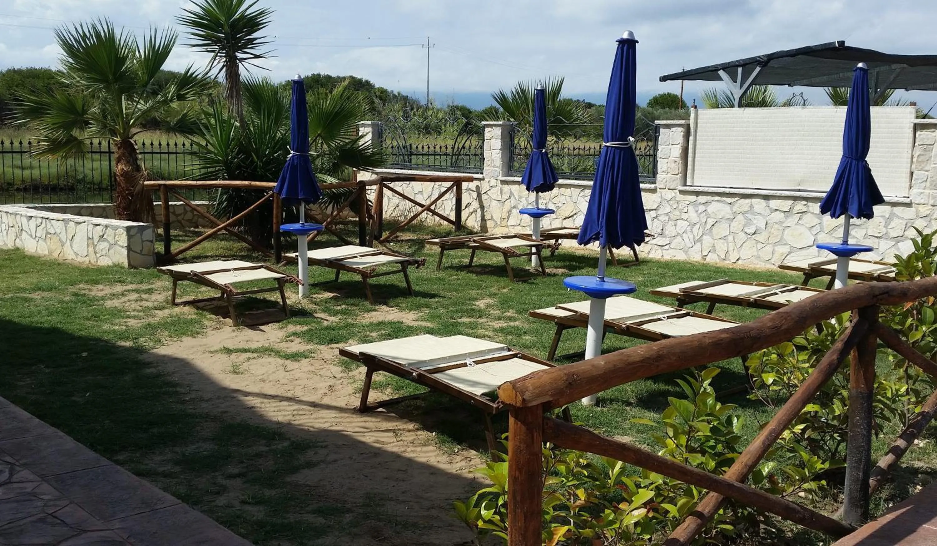 Garden in Green Park Residence