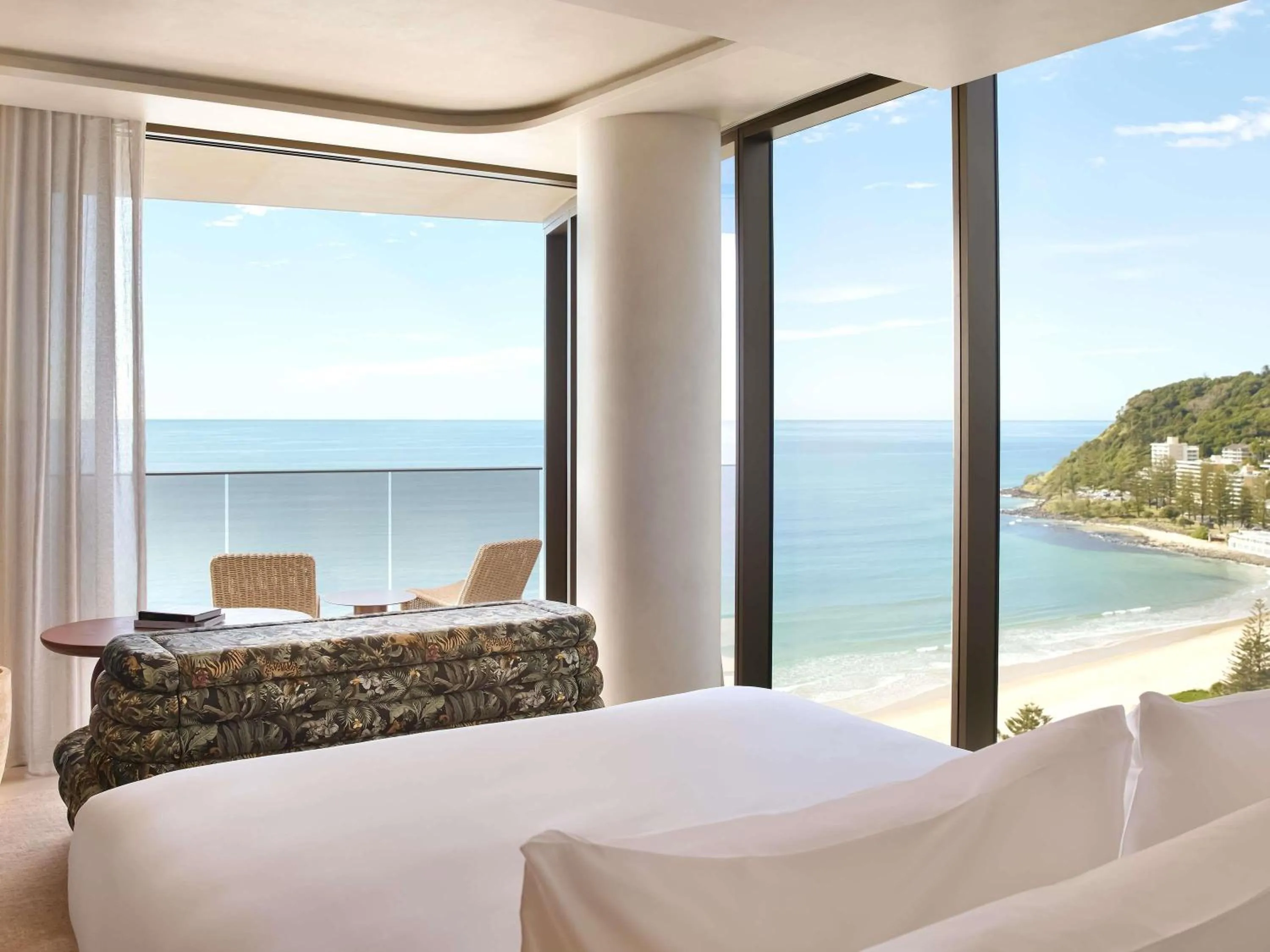 Bedroom, Bed in Mondrian Gold Coast