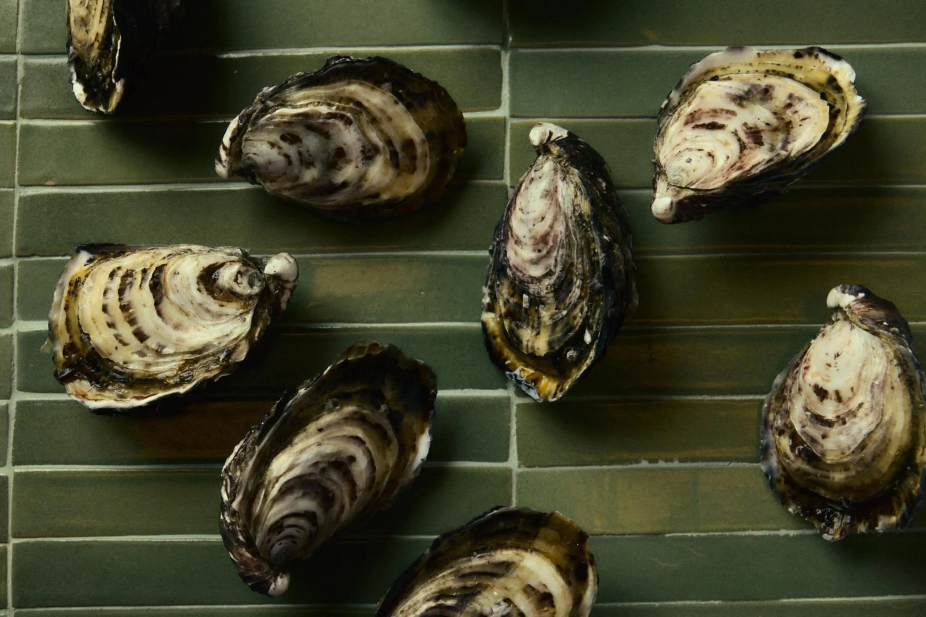 Restaurant/places to eat in Mondrian Gold Coast