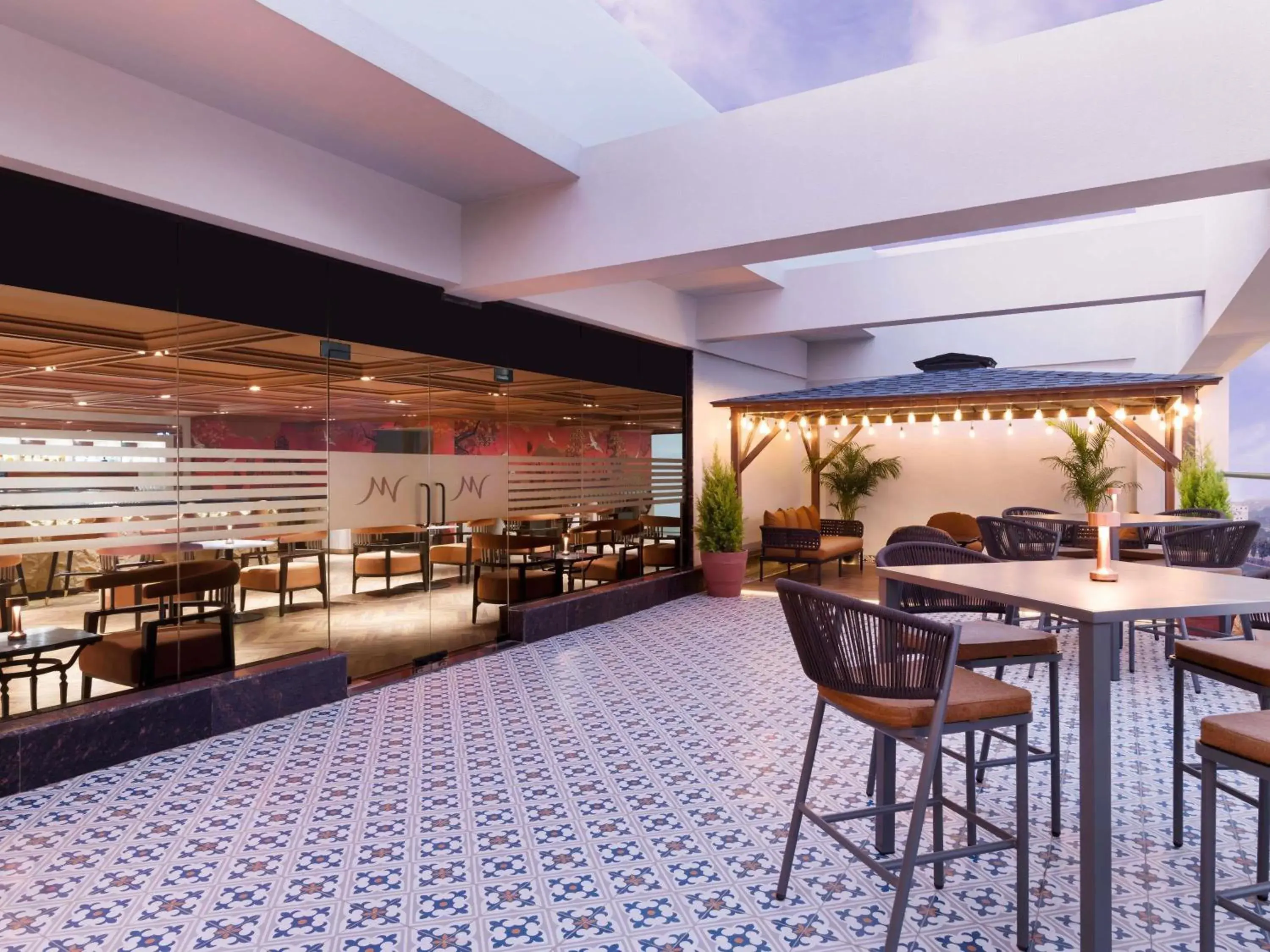 Lounge or bar in Mercure Lucknow Gomti Nagar Lounge or bar in Mercure Lucknow Gomti Nagar