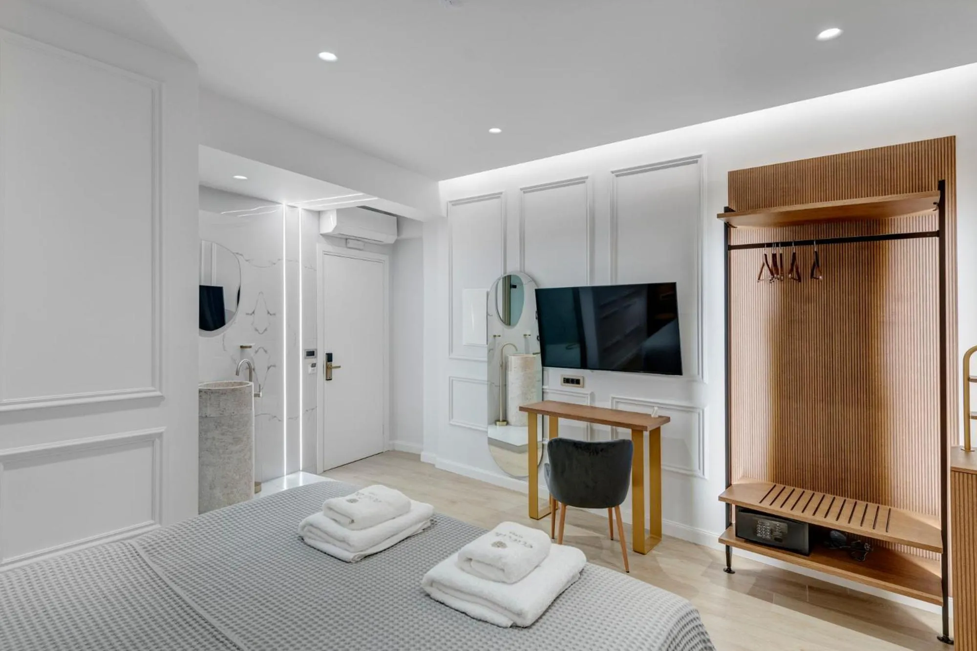 Bed in Eclectic Syros