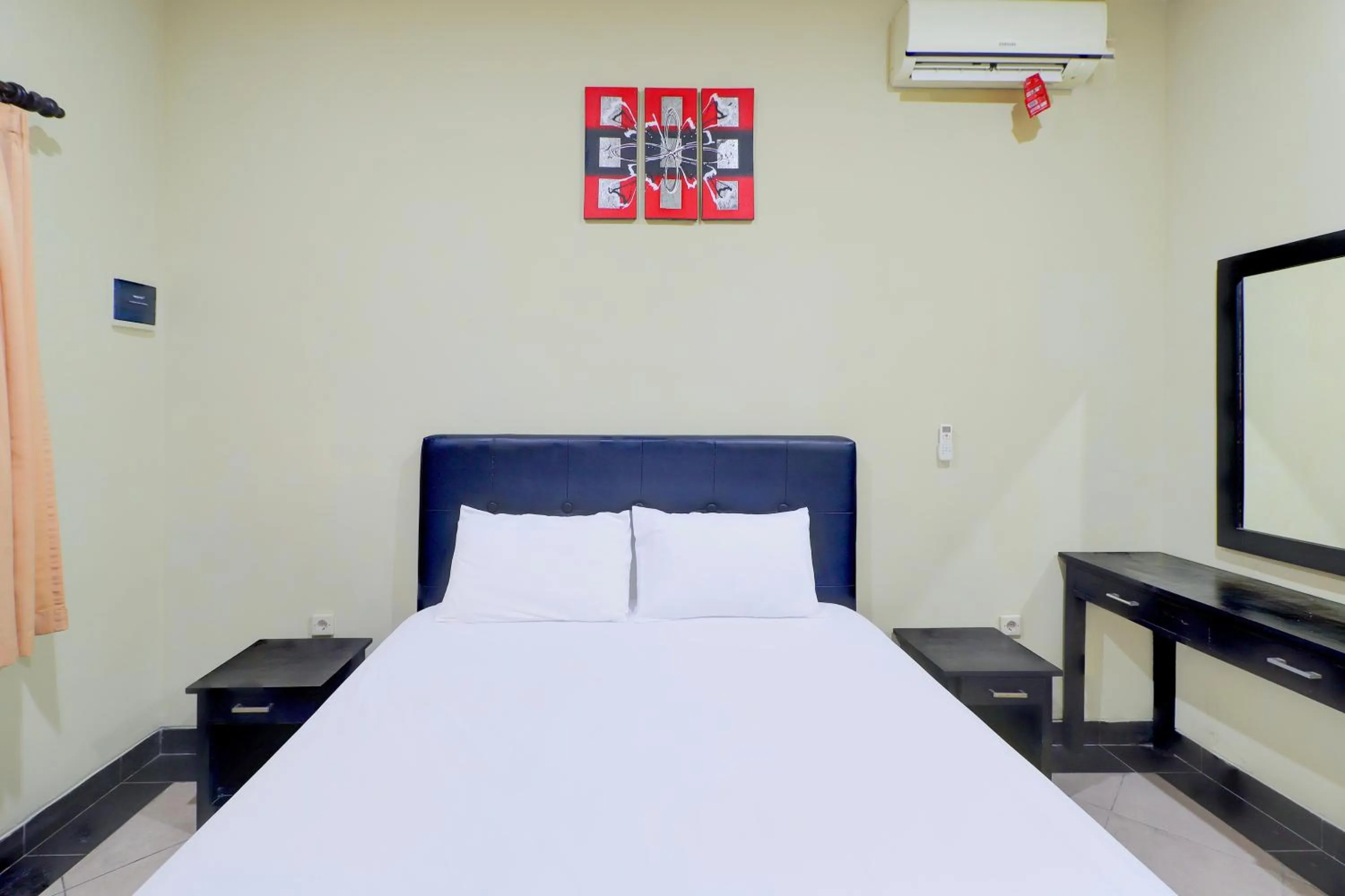 Bedroom, Bed in Collection O Near Bali Royal Hospital Renon Formerly JC Boutique Hotel