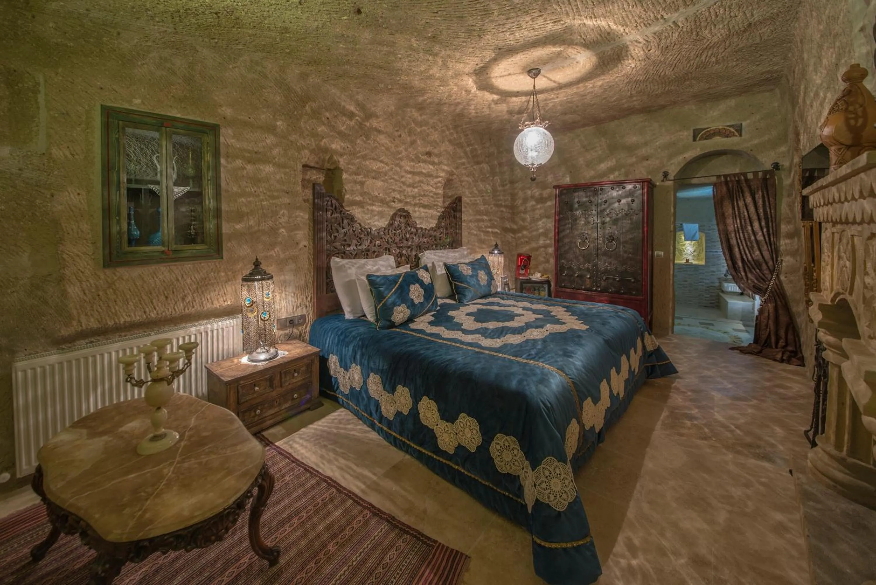 Photo of the whole room in Elika Cave Suites & Spa