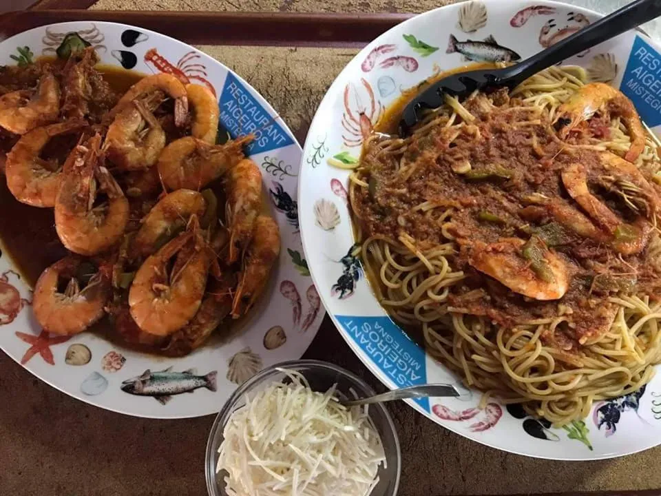 Restaurant/places to eat in Aigeiros Apartments & restaurant
