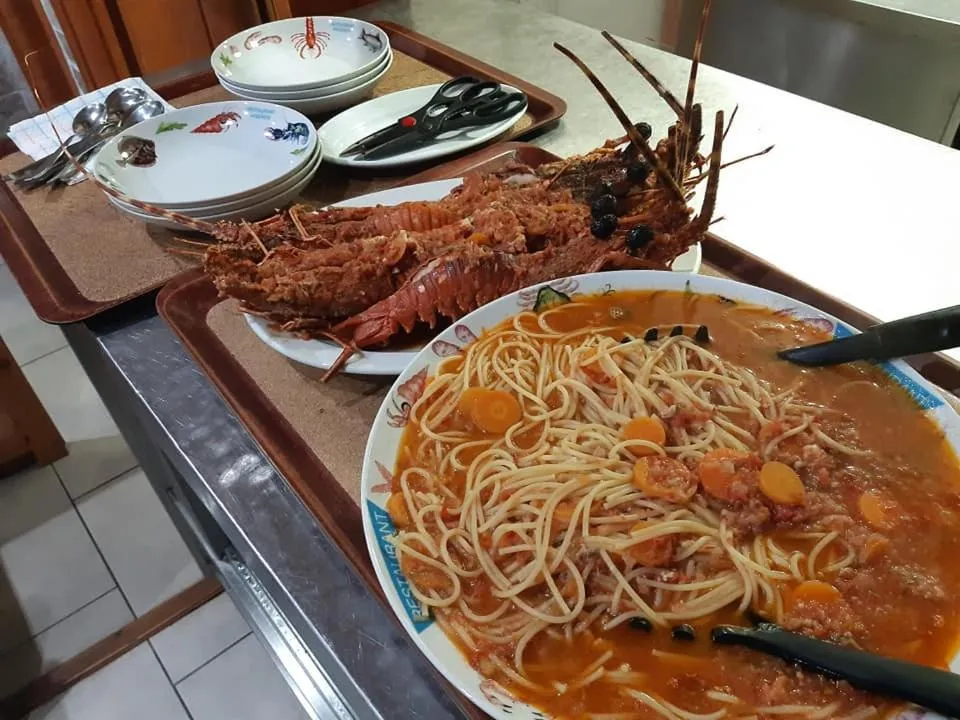 Food in Aigeiros Apartments & restaurant