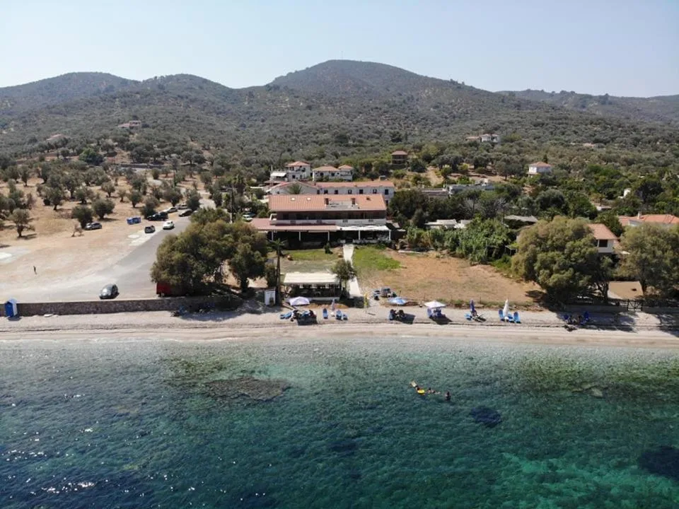 Property building in Aigeiros Apartments & restaurant
