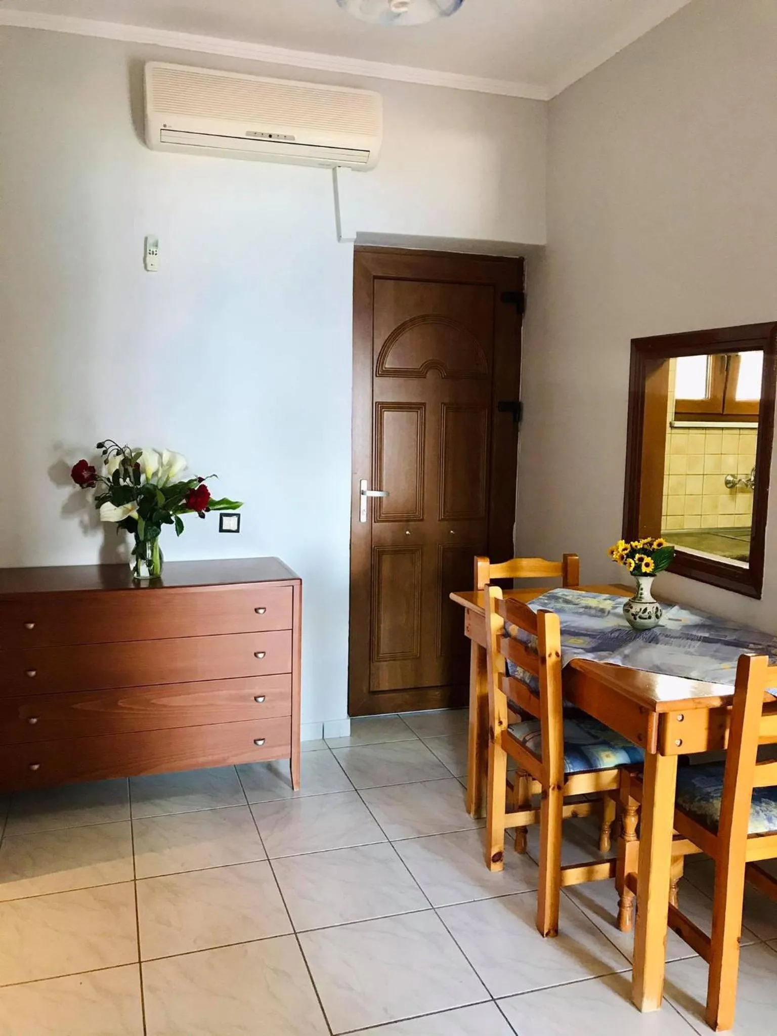 Dining area in Aigeiros Apartments & restaurant