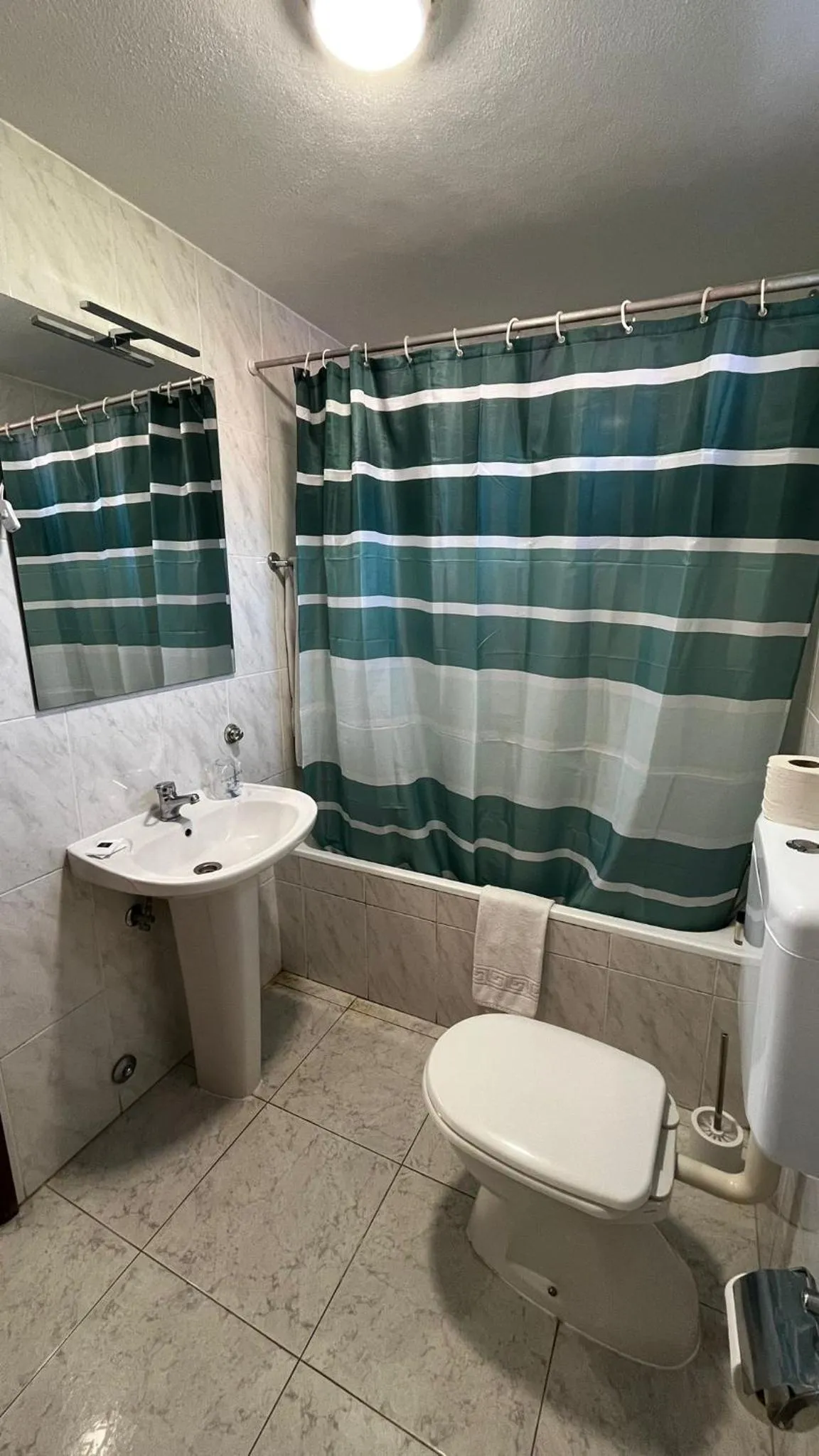 Double or Twin Room - single occupancy in Hotel JSF