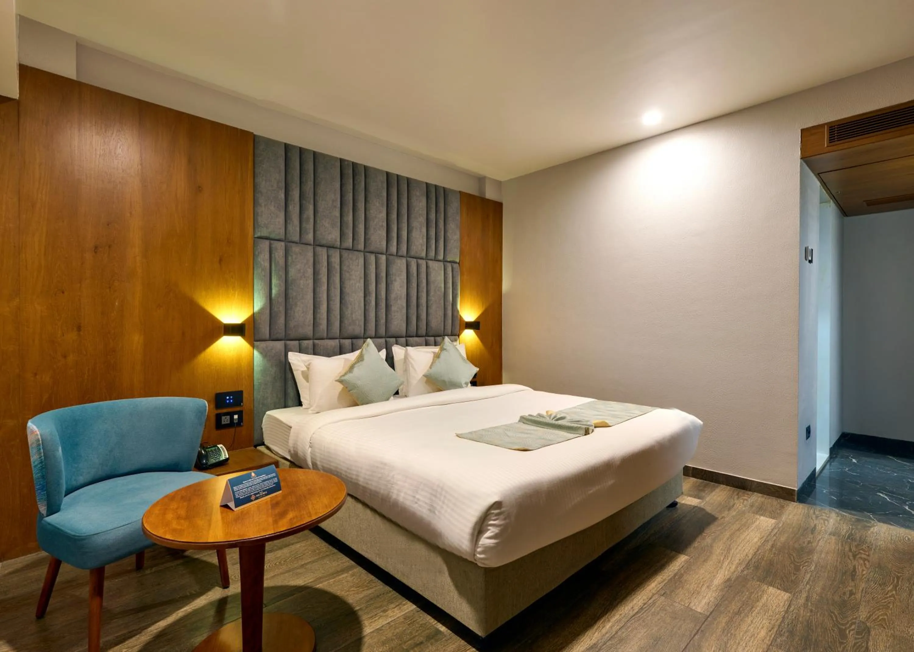 The Qubice Hotel, Kolhapur
