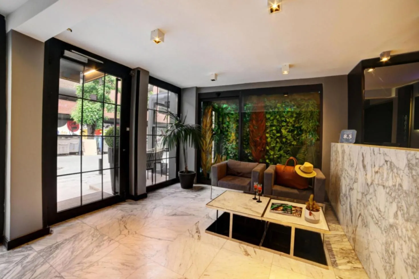 Lobby or reception in The Capital Suites