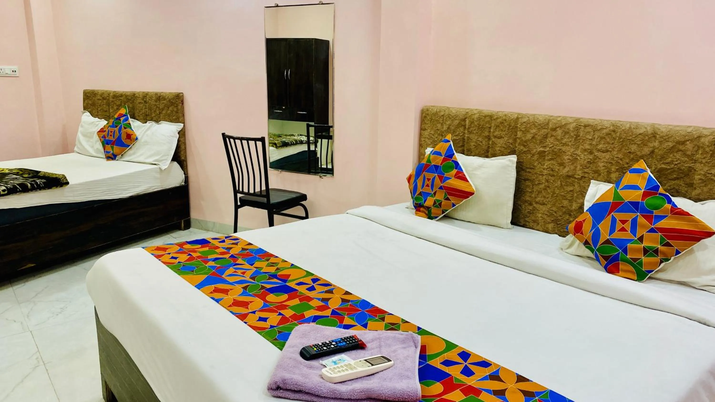 Bed in Hotel Dev Shree