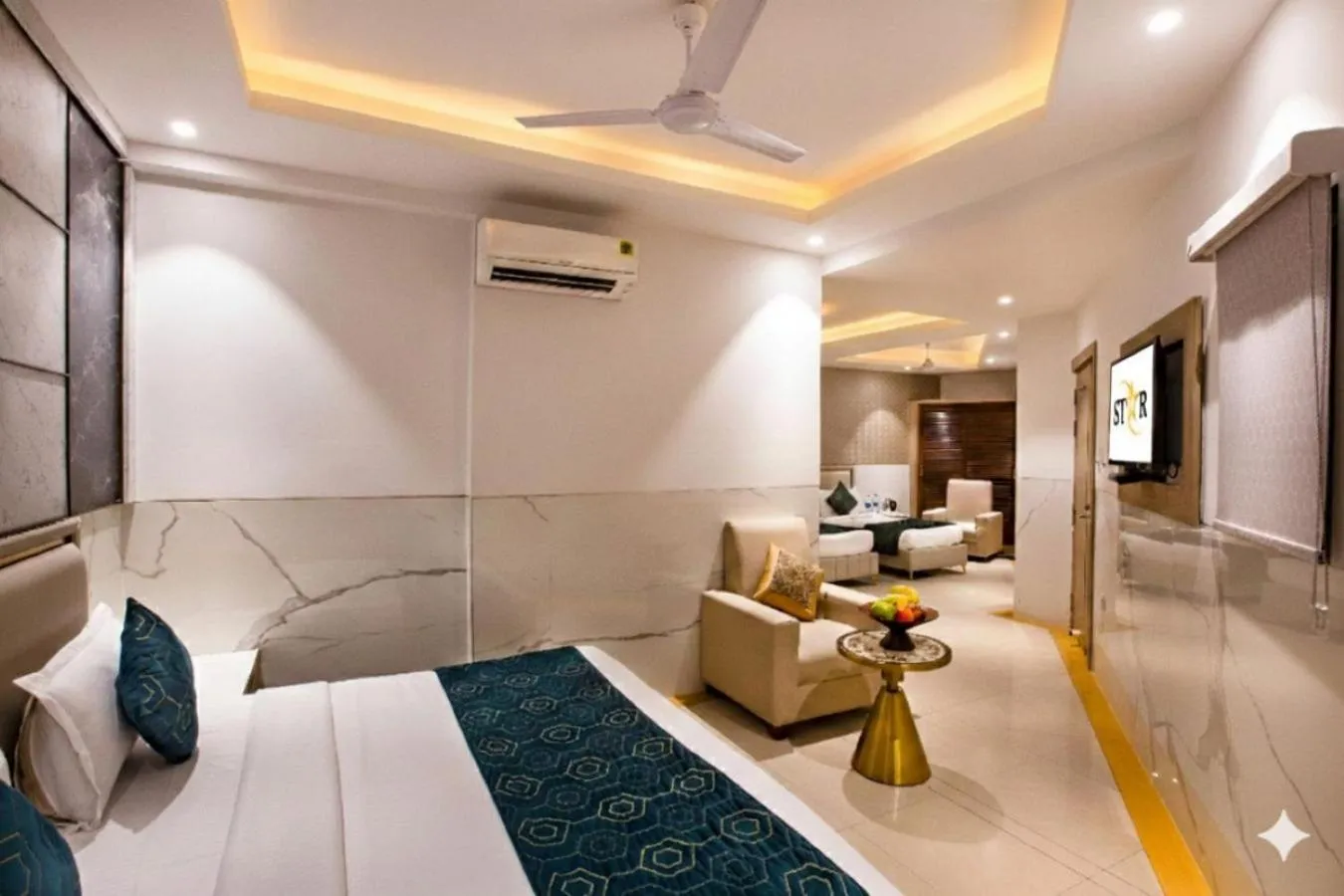 Bedroom, Bed in Hotel DELHI 37 by STAR GROUP