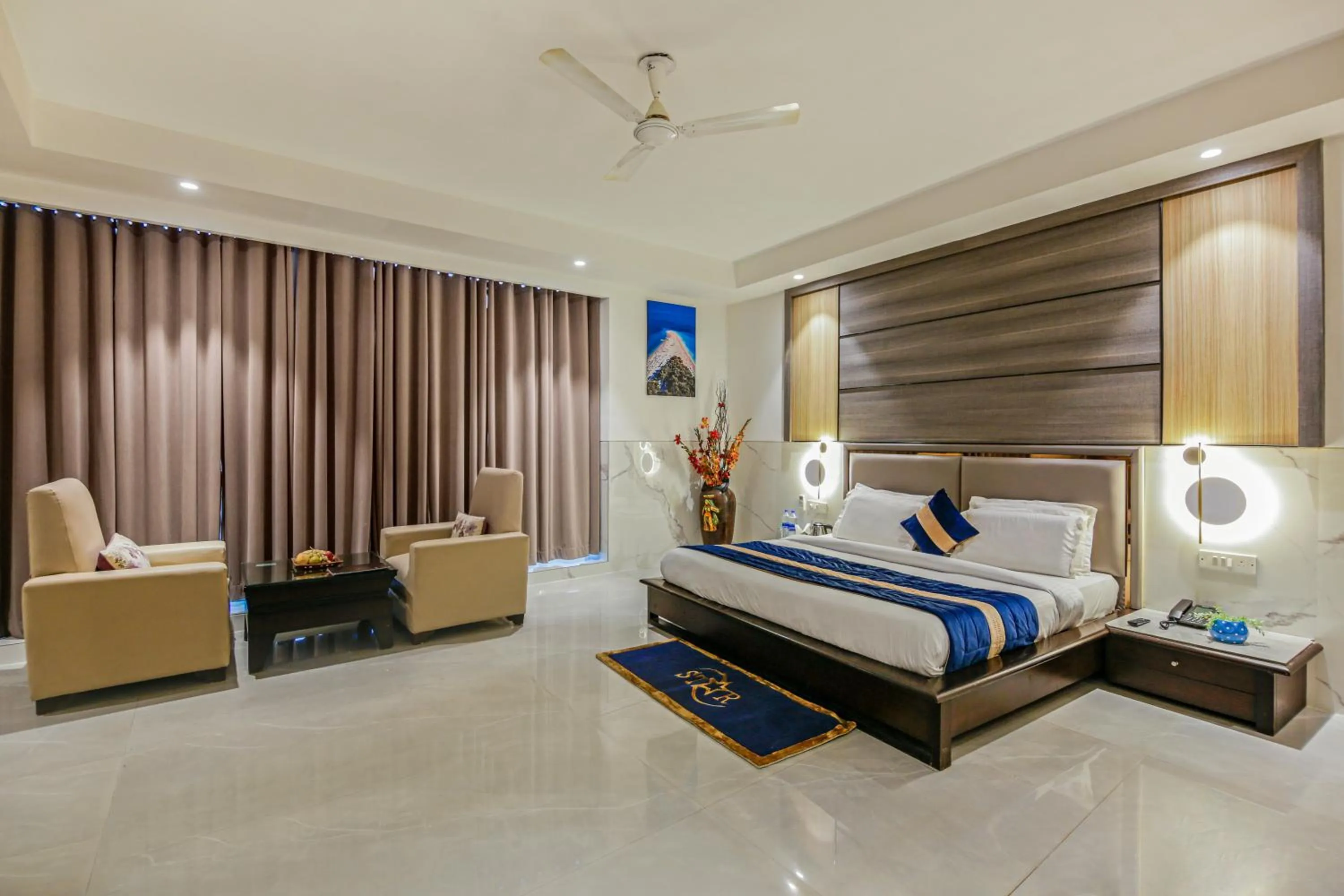 Bed in Hotel DELHI 37 by STAR GROUP