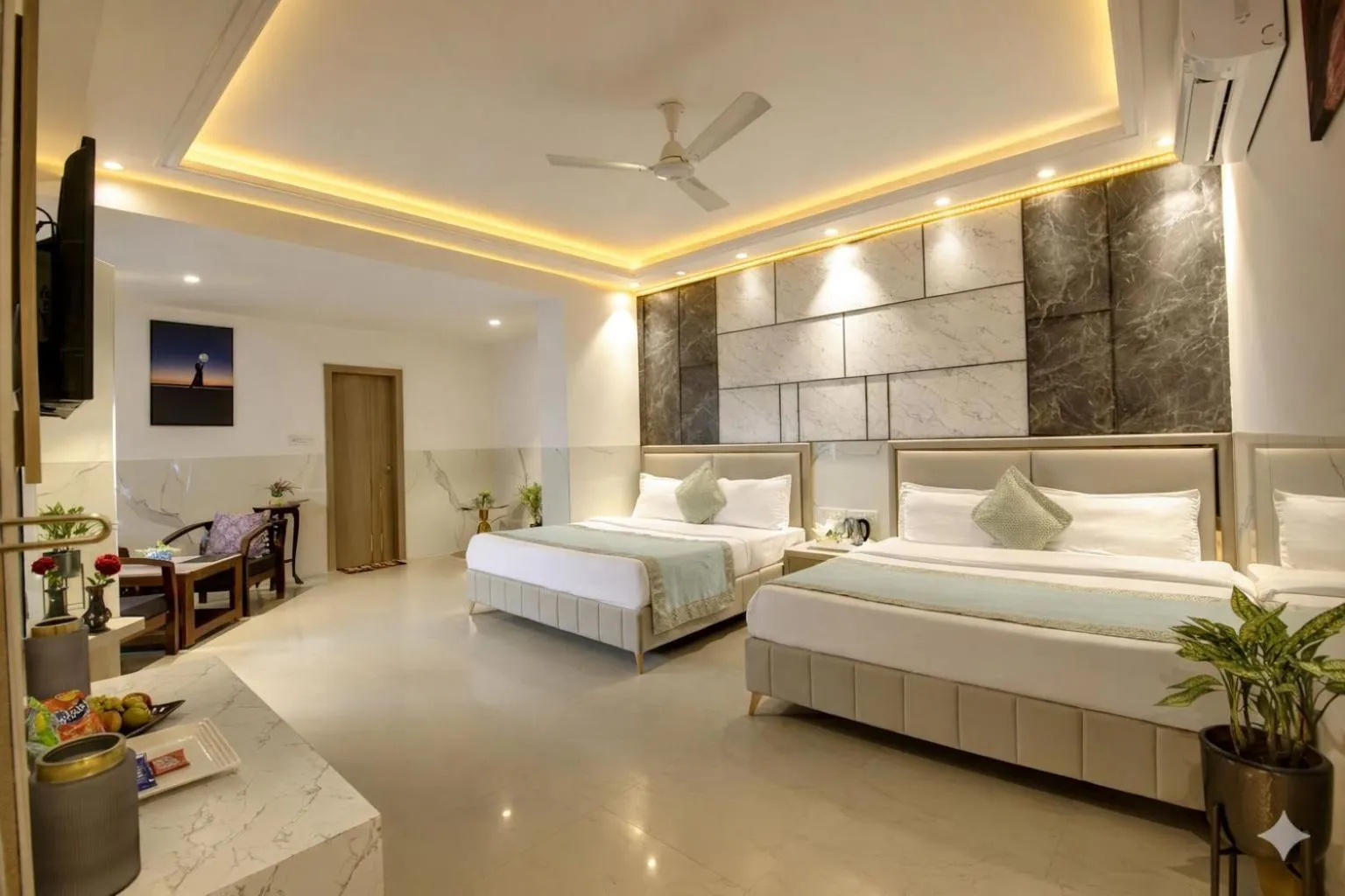 Family, Bed in Hotel DELHI 37 by STAR GROUP