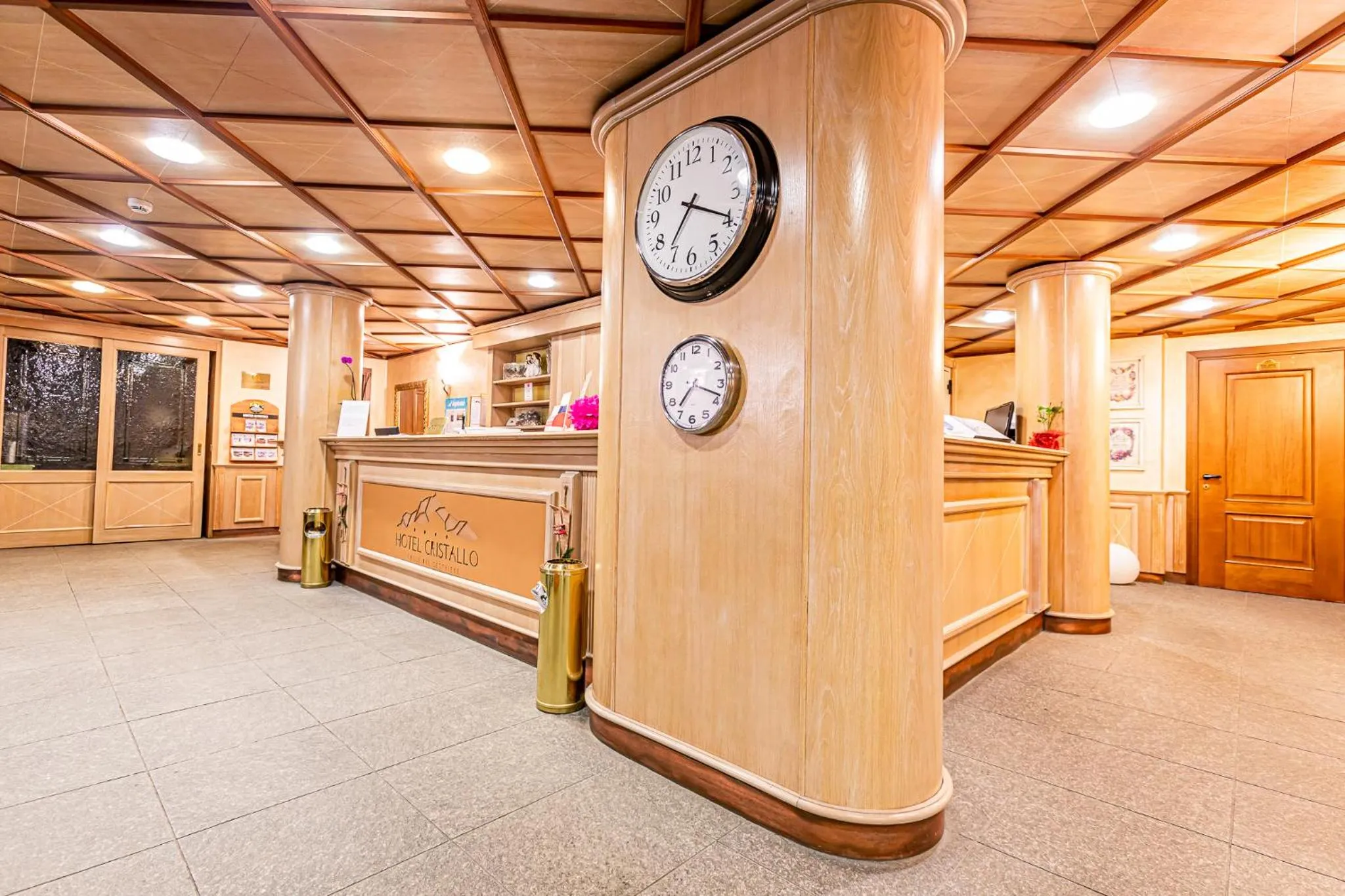 Lobby or reception in Hotel Cristallo