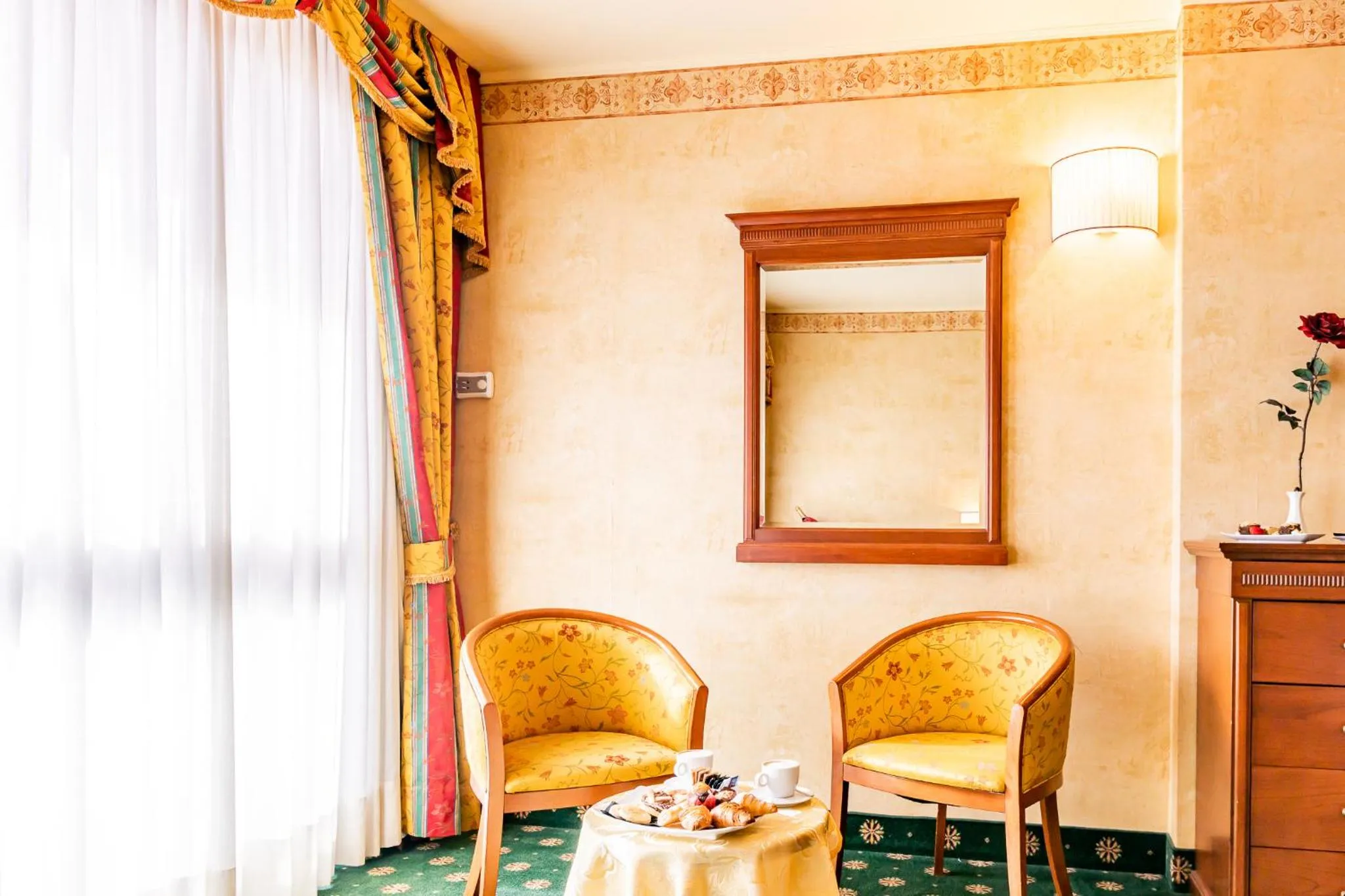 Bed in Hotel Cristallo