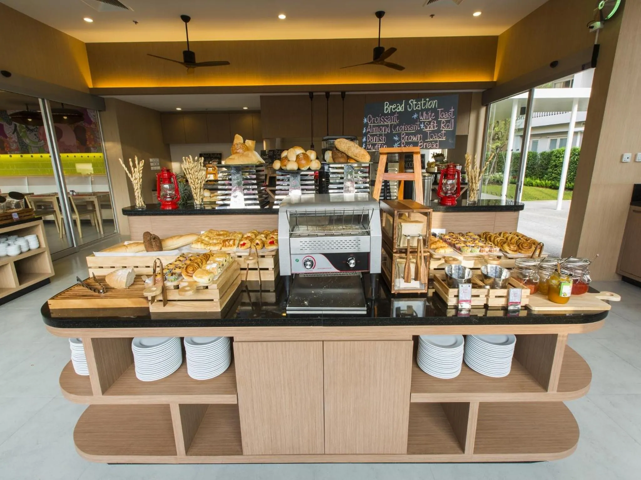 Day in Ramada by Wyndham Phuket Deevana