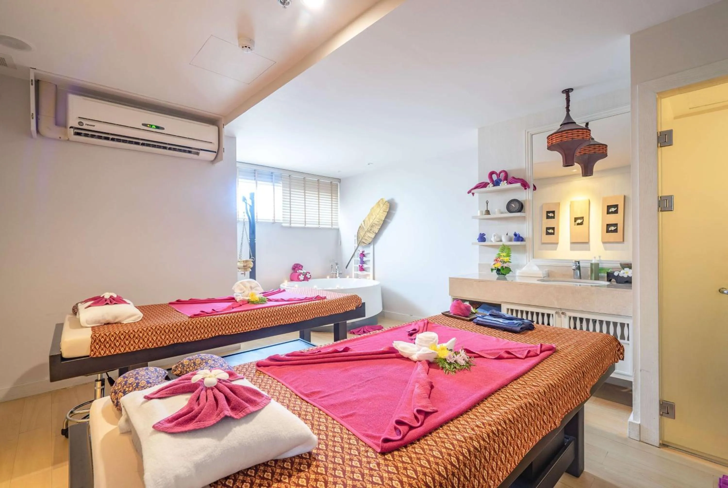 Spa and wellness centre/facilities in Ramada by Wyndham Phuket Deevana