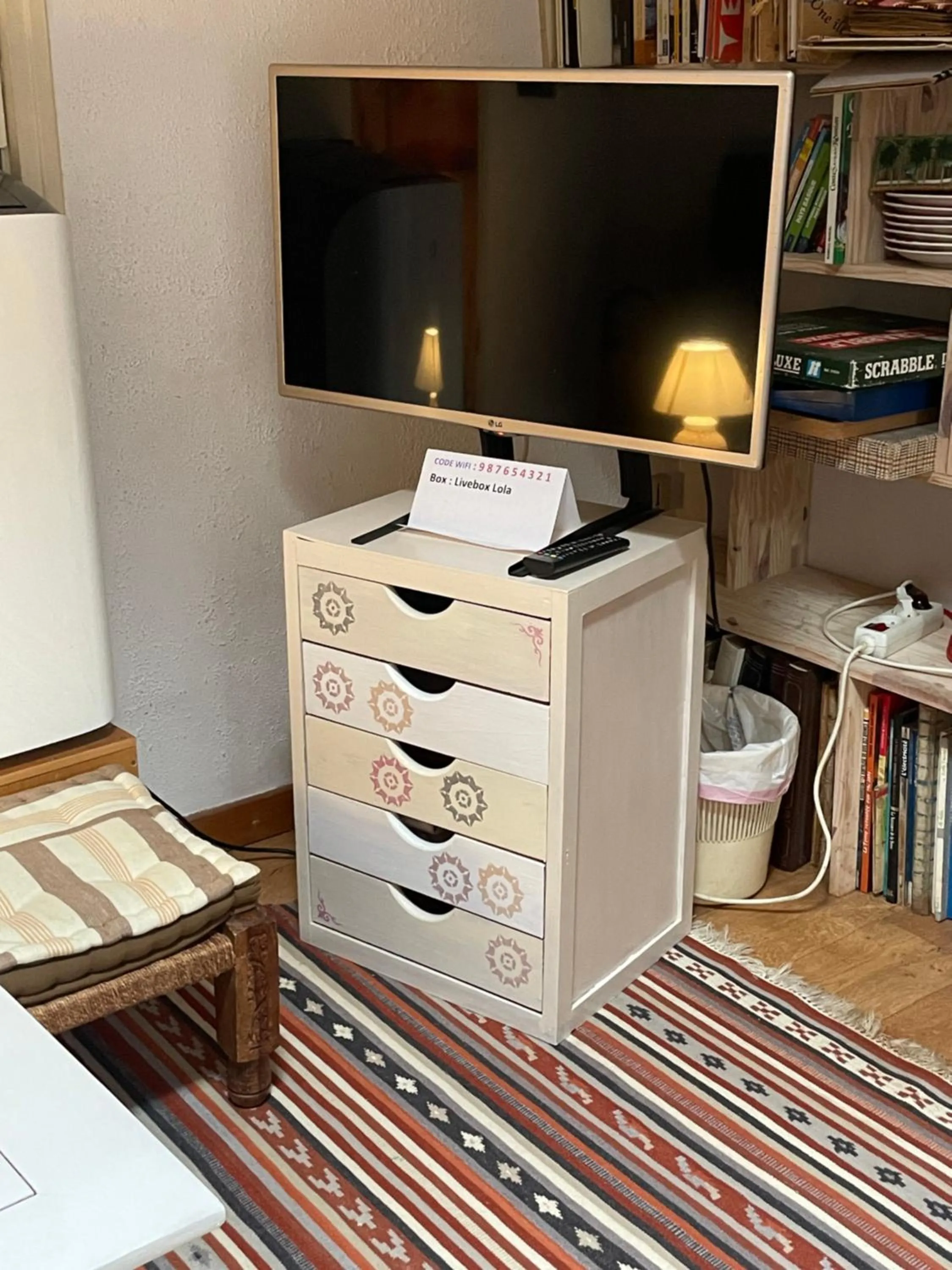 TV and multimedia in La Chambre Du Voyageur