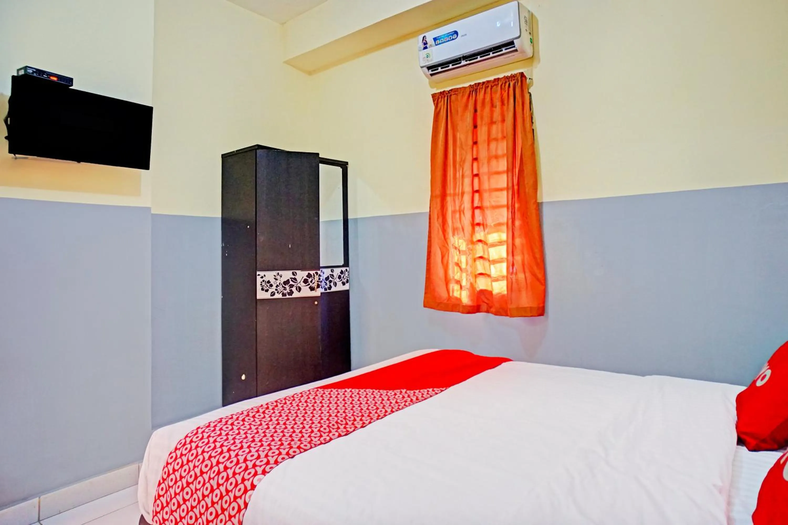 Bedroom, Bed in Hotel O Skyview Near Universitas Sumatra Utara ( USU ) Formerly Juma Ciger