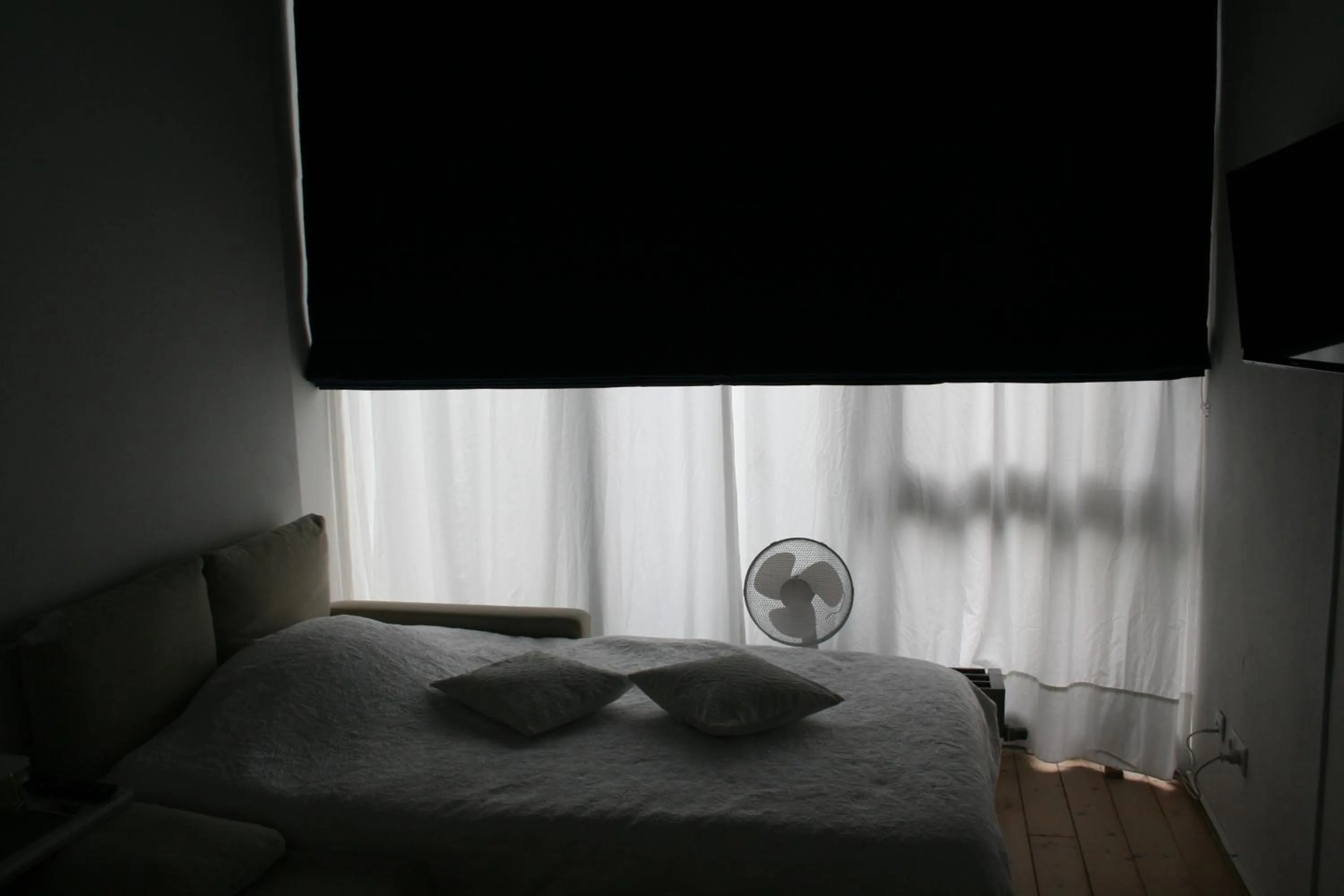 Bed in Room Art Lovers