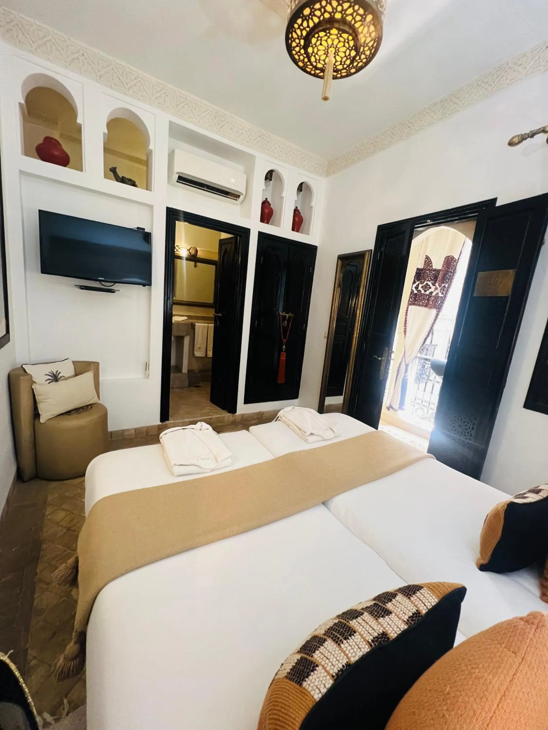 Bed in Riad Rêve d'Or