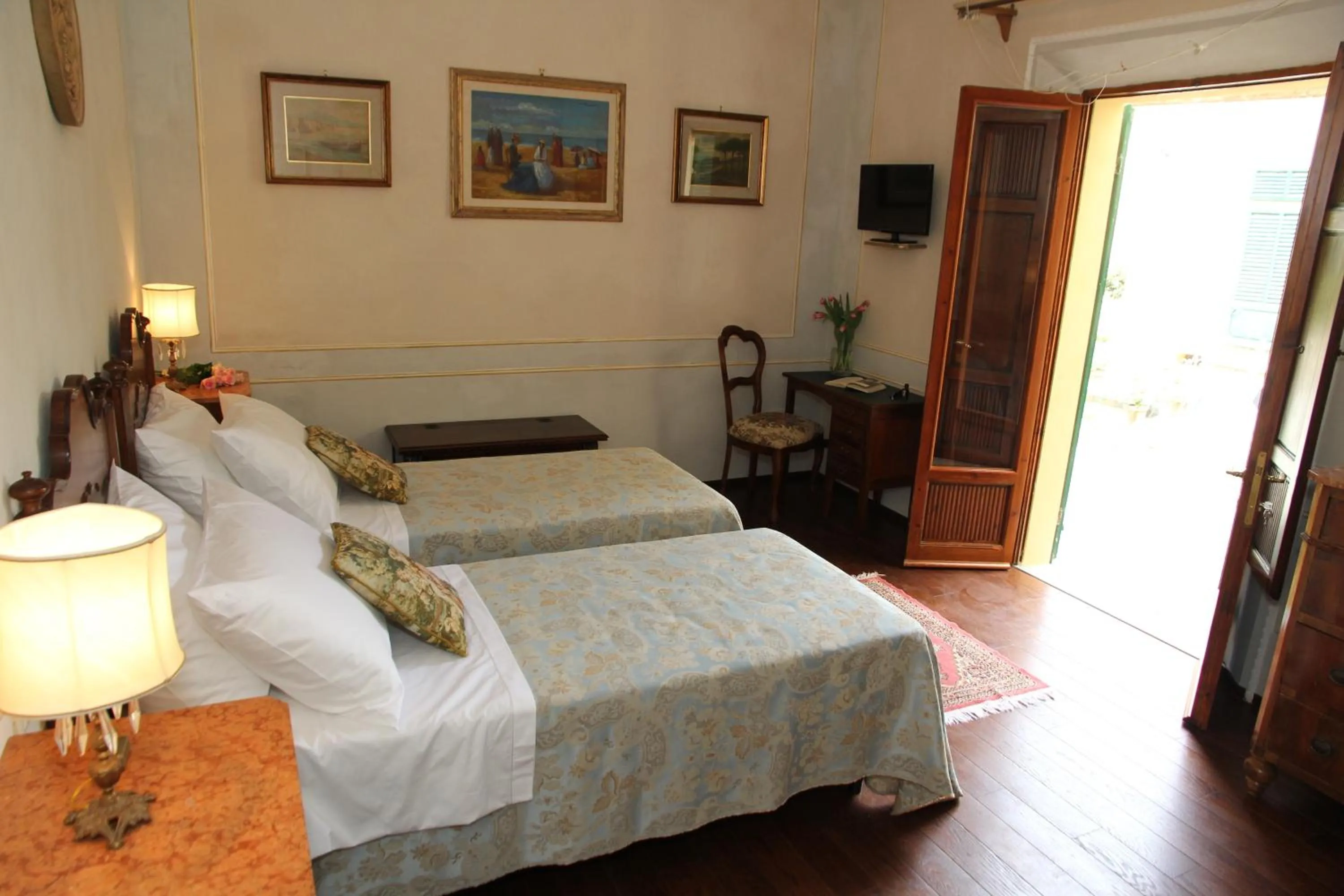 Photo of the whole room, Bed in Residenza Dei Ricci
