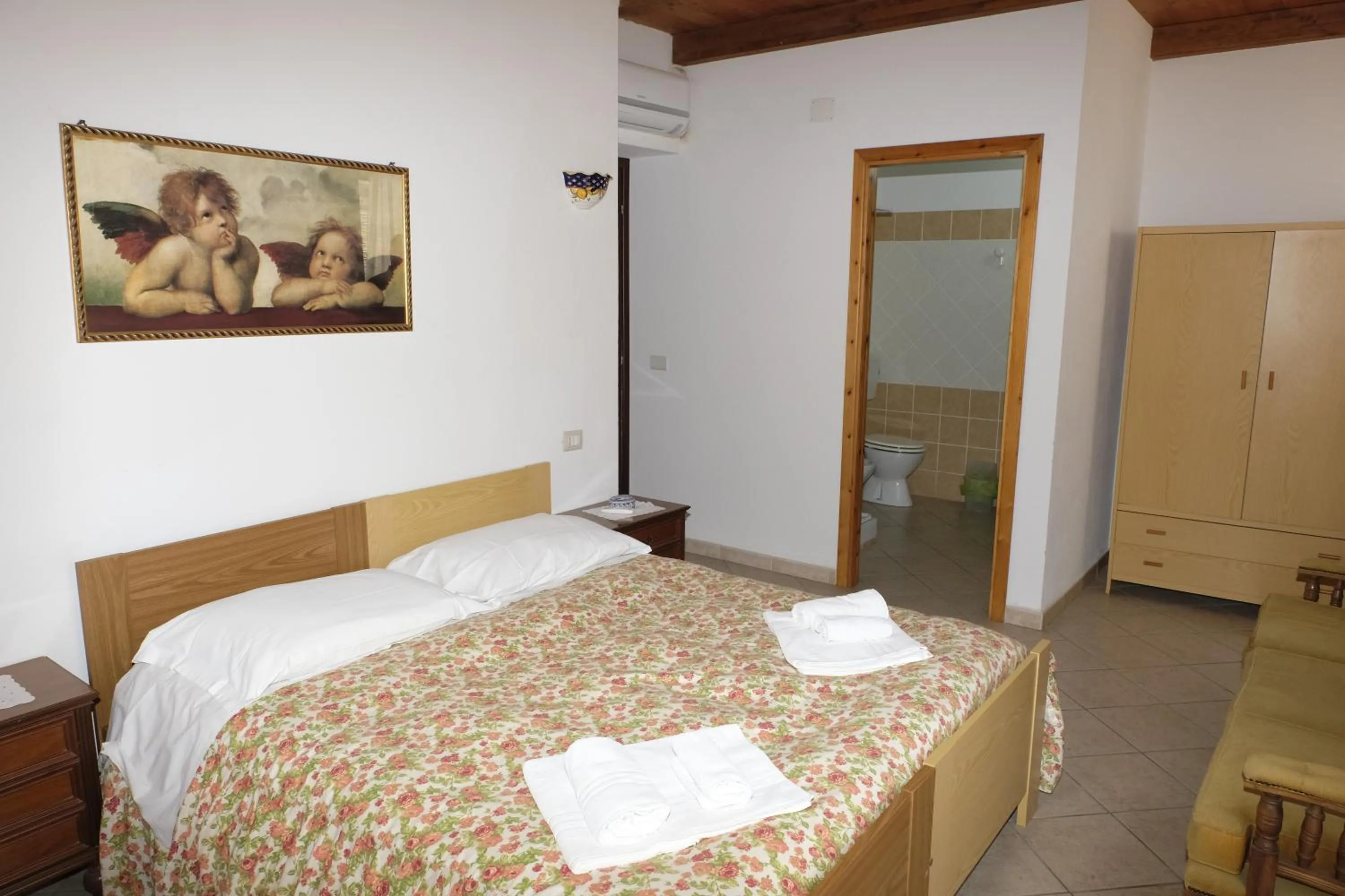 Bed in La Vecchia Montagna B&B