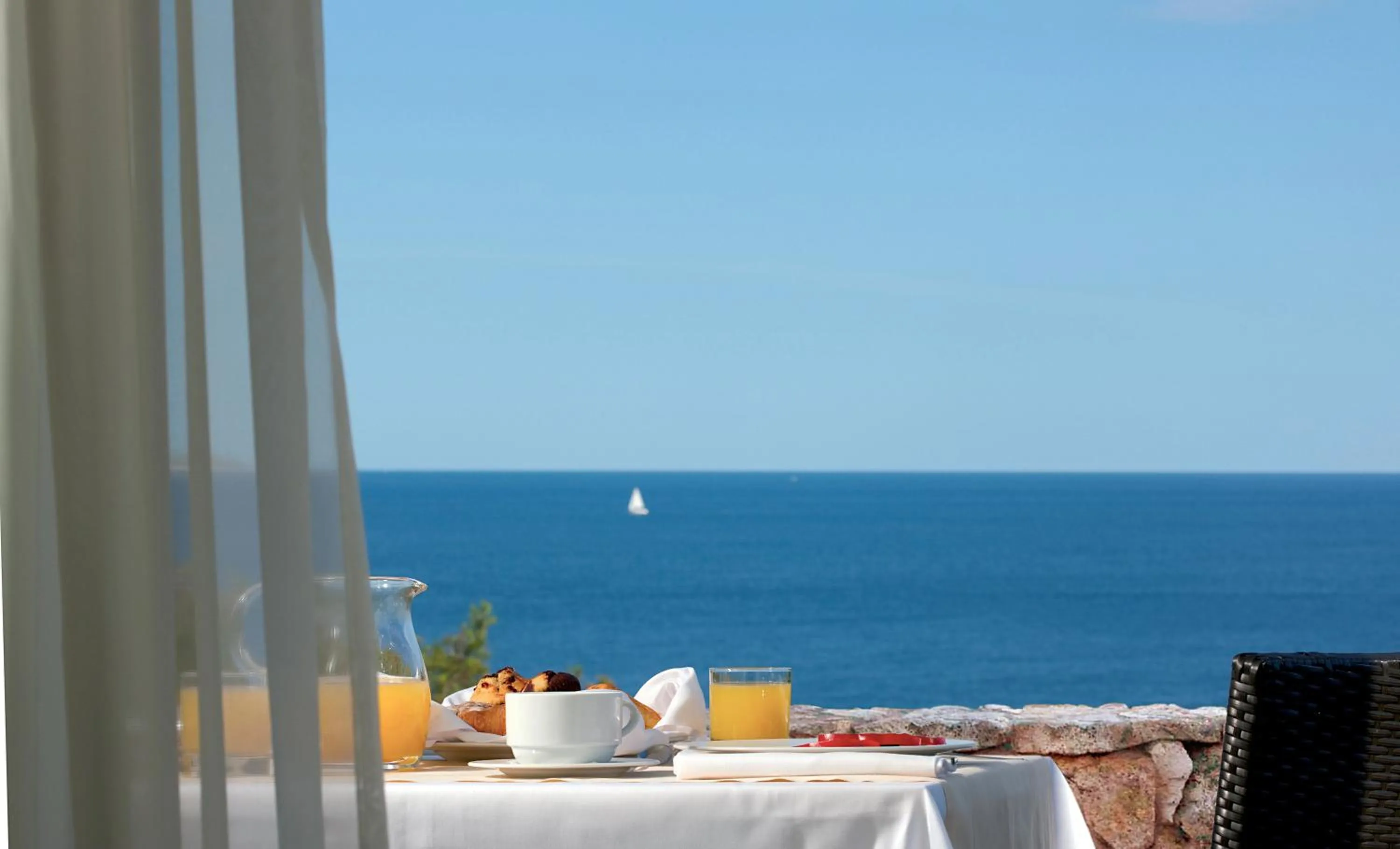 Buffet breakfast in Hotel Monte Turri - Adults Only
