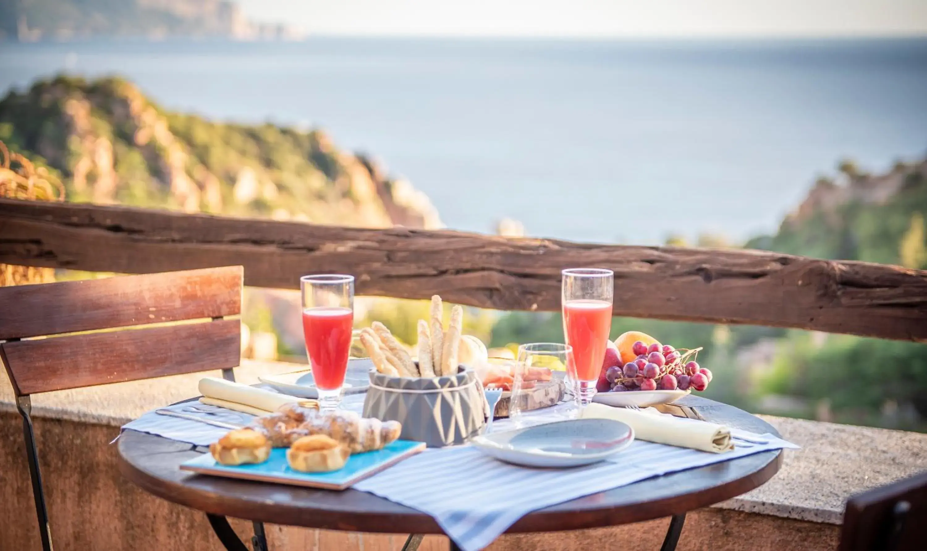 Food and drinks in Hotel Monte Turri - Adults Only Food and drinks in Hotel Monte Turri - Adults Only