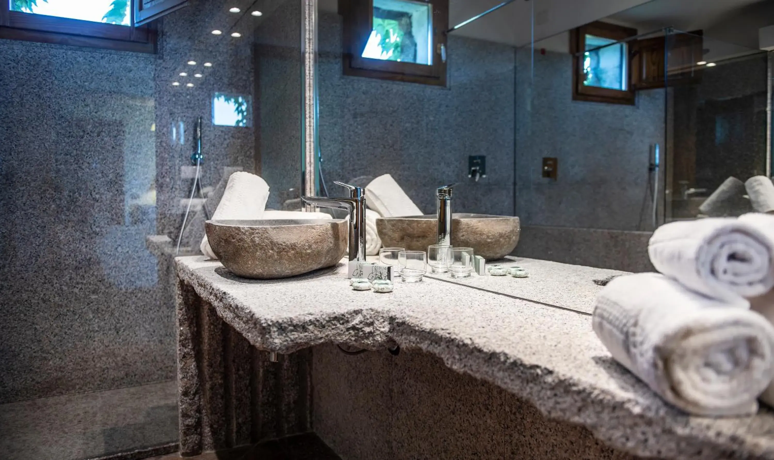 Bathroom in Hotel Monte Turri - Adults Only Bathroom in Hotel Monte Turri - Adults Only