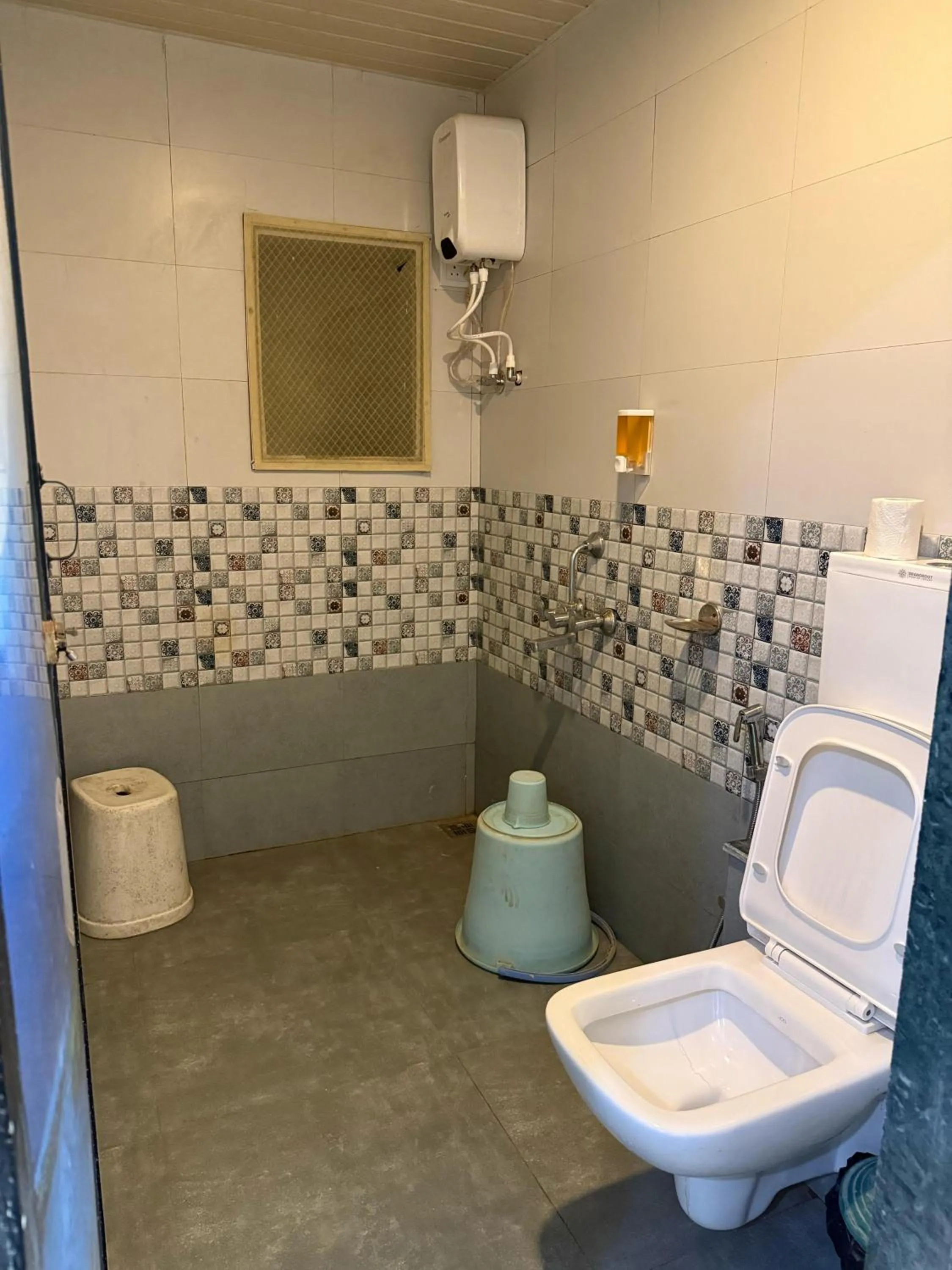 Bedroom in Jogalekar Cottage Alibaug