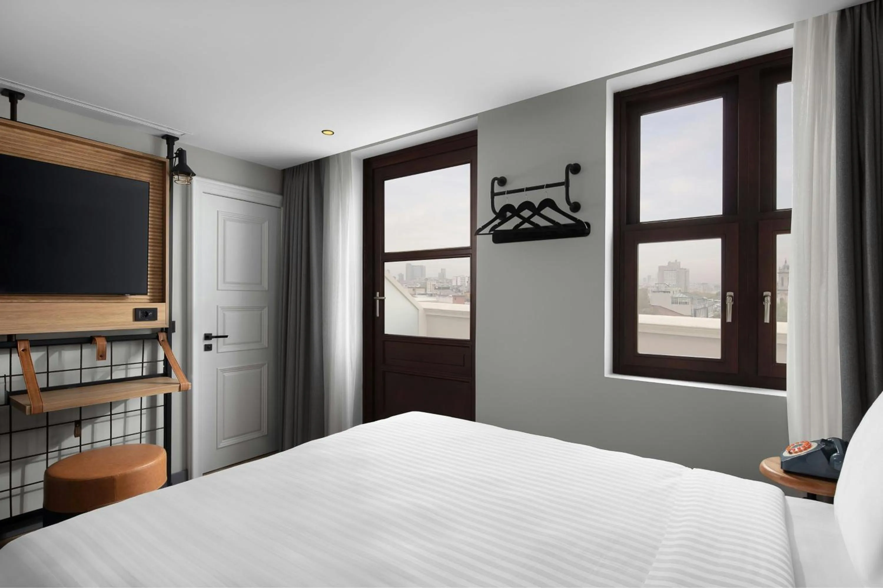 Bedroom, Bed in Moxy Istanbul Taksim by Marriott Bonvoy