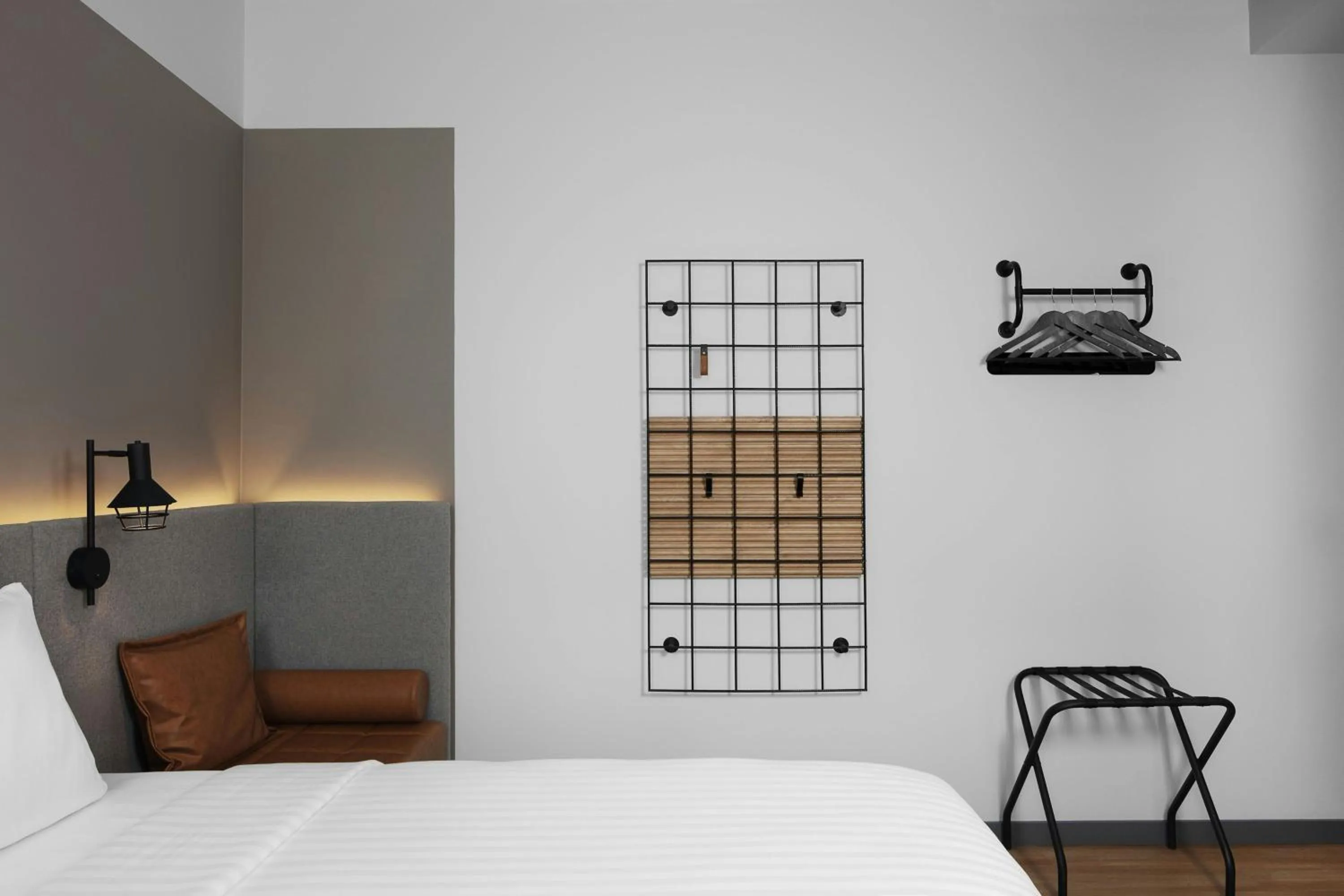 Photo of the whole room, Bed in Moxy Istanbul Taksim by Marriott Bonvoy